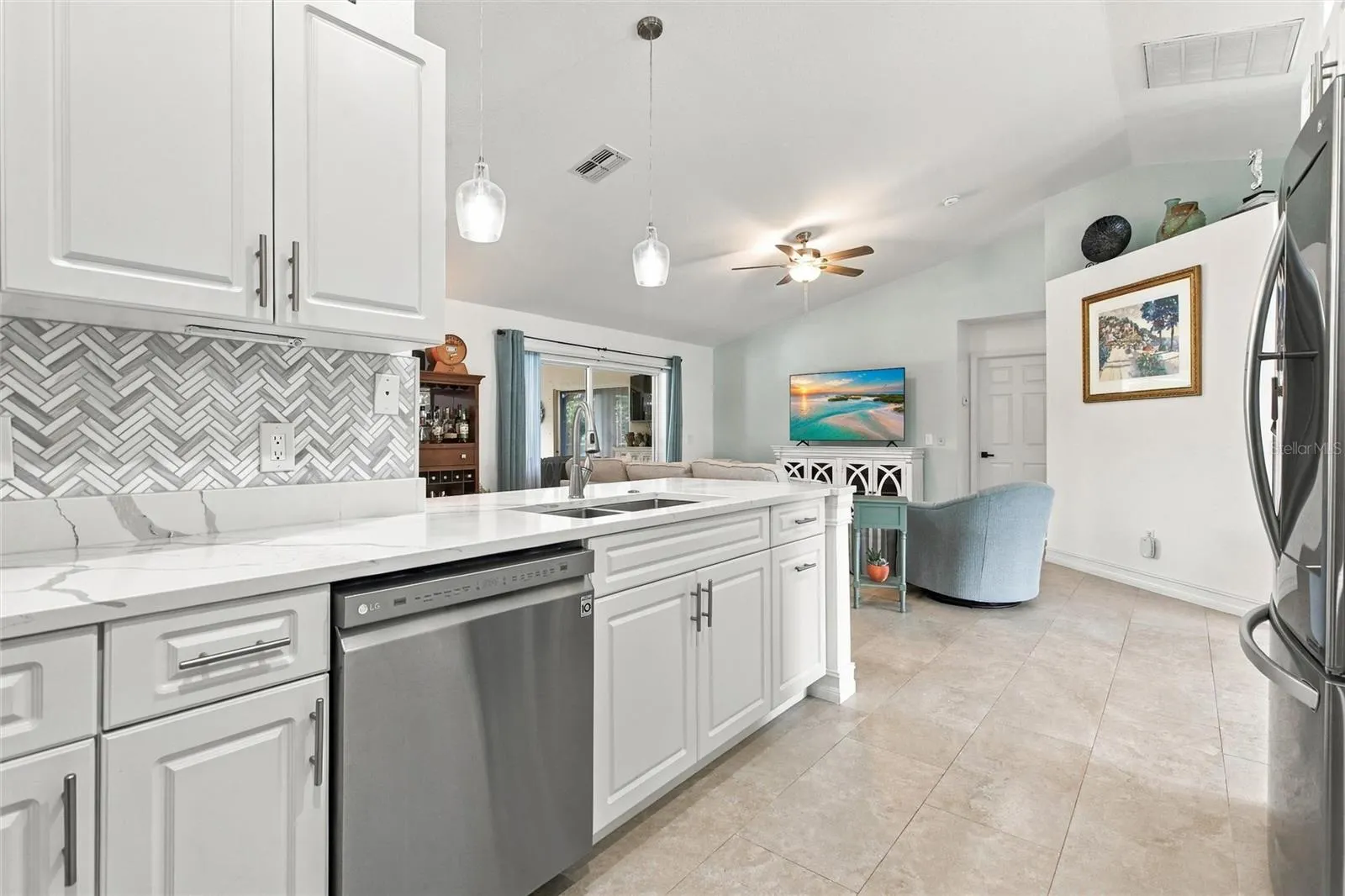 1412 SW 43RD TER