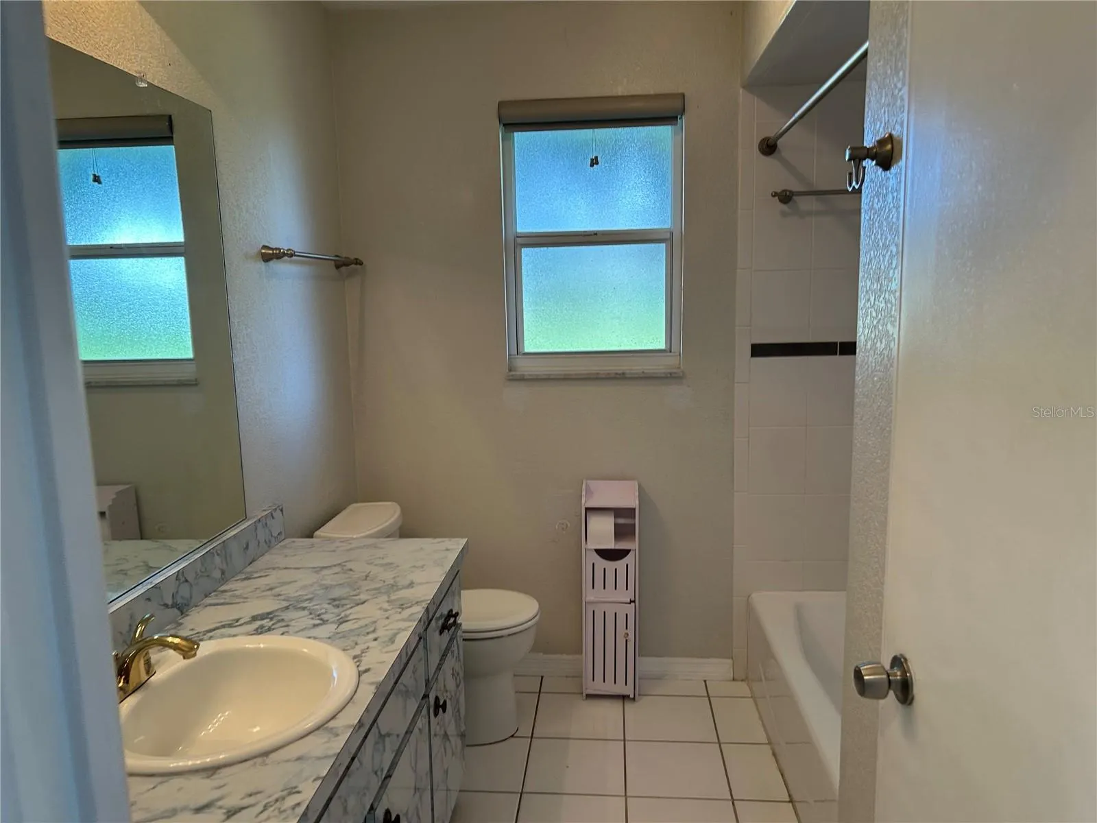 25226 PUERTA DR