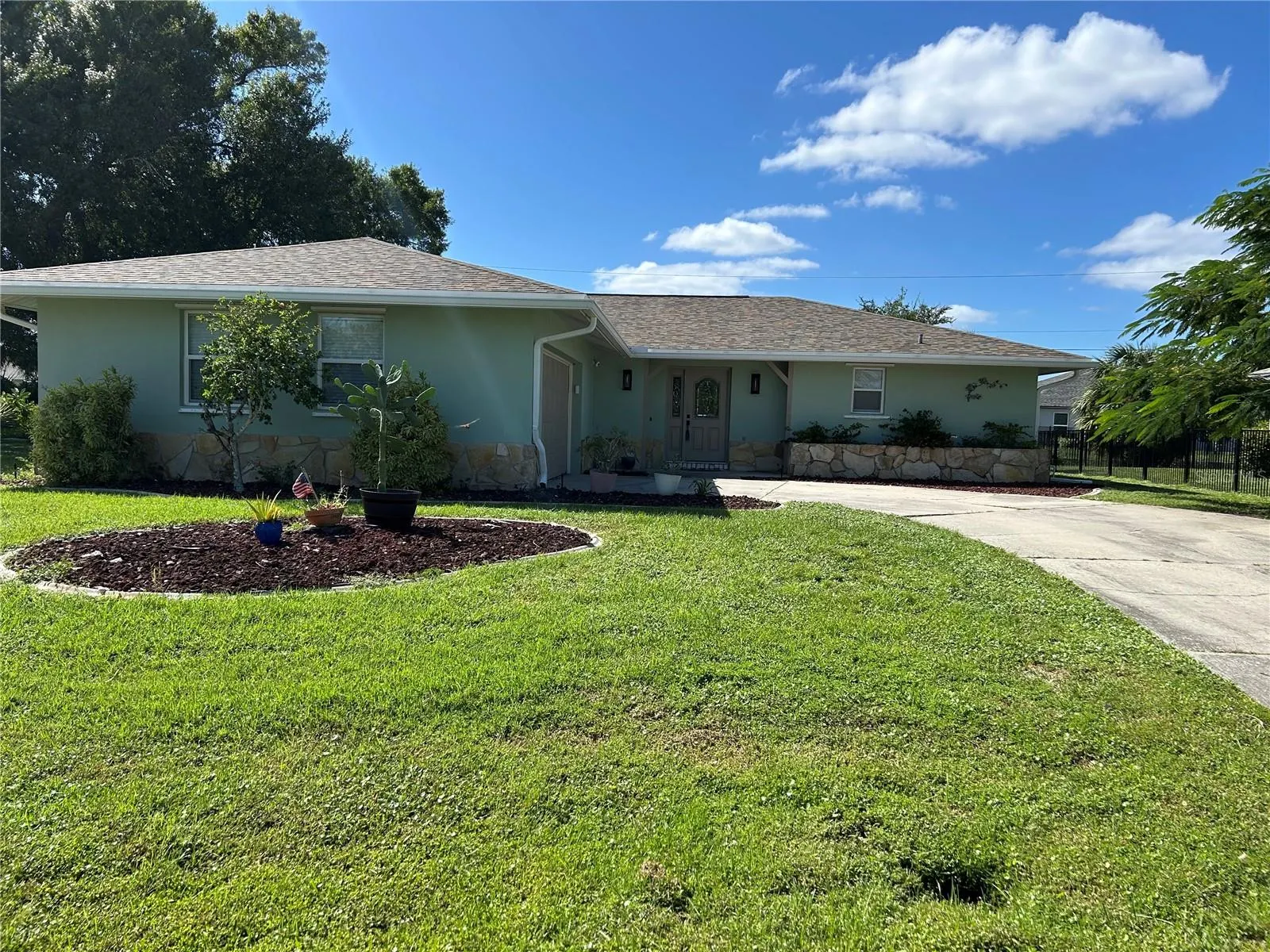 25226 PUERTA DR