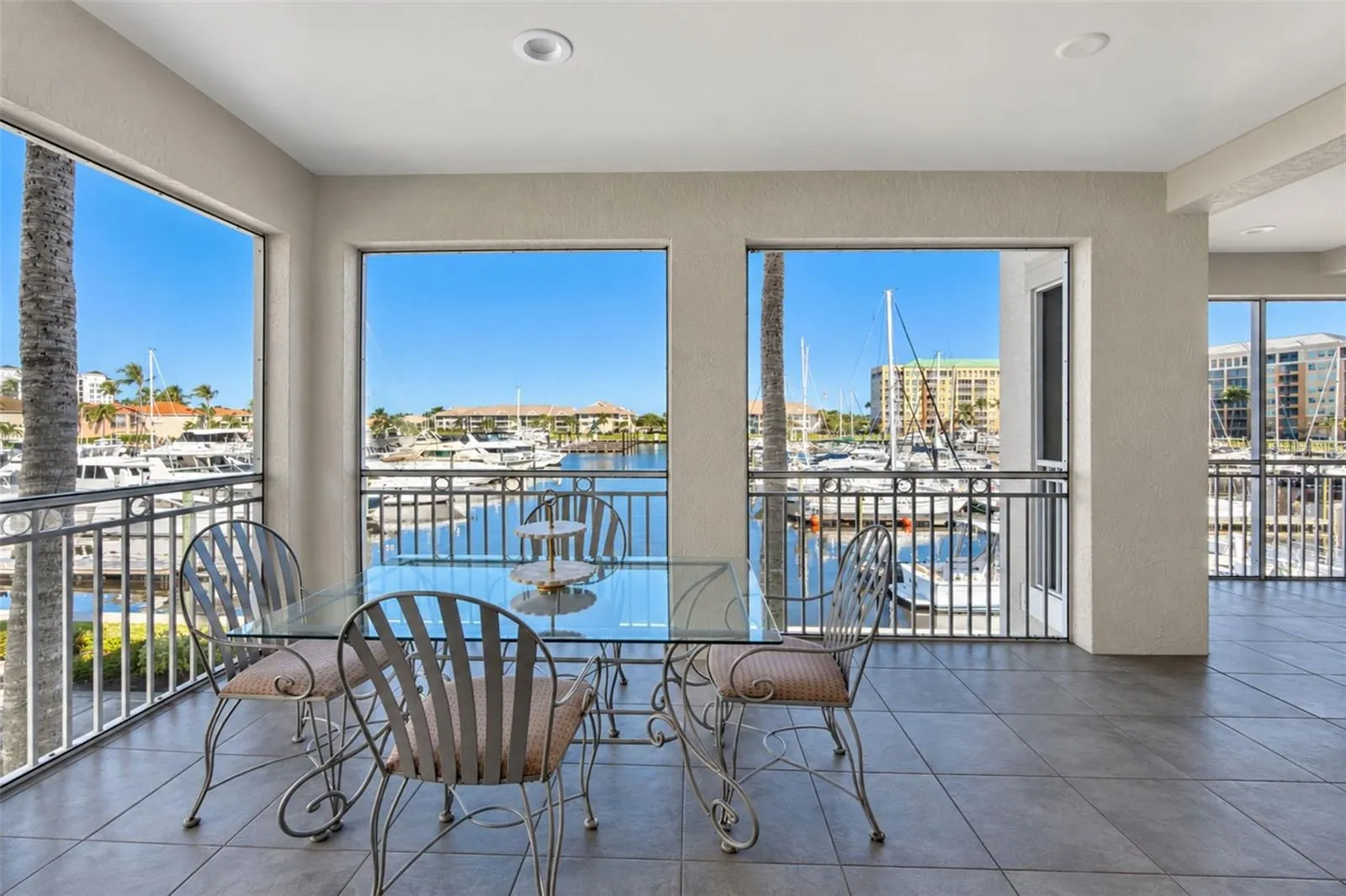 3471 SUNSET KEY CIR #102 #102