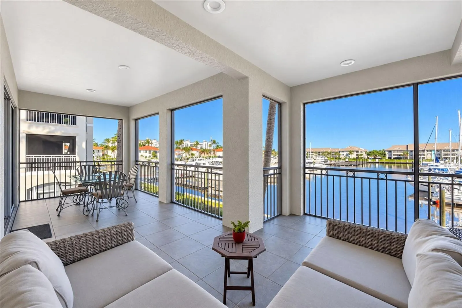 3471 SUNSET KEY CIR #102 #102