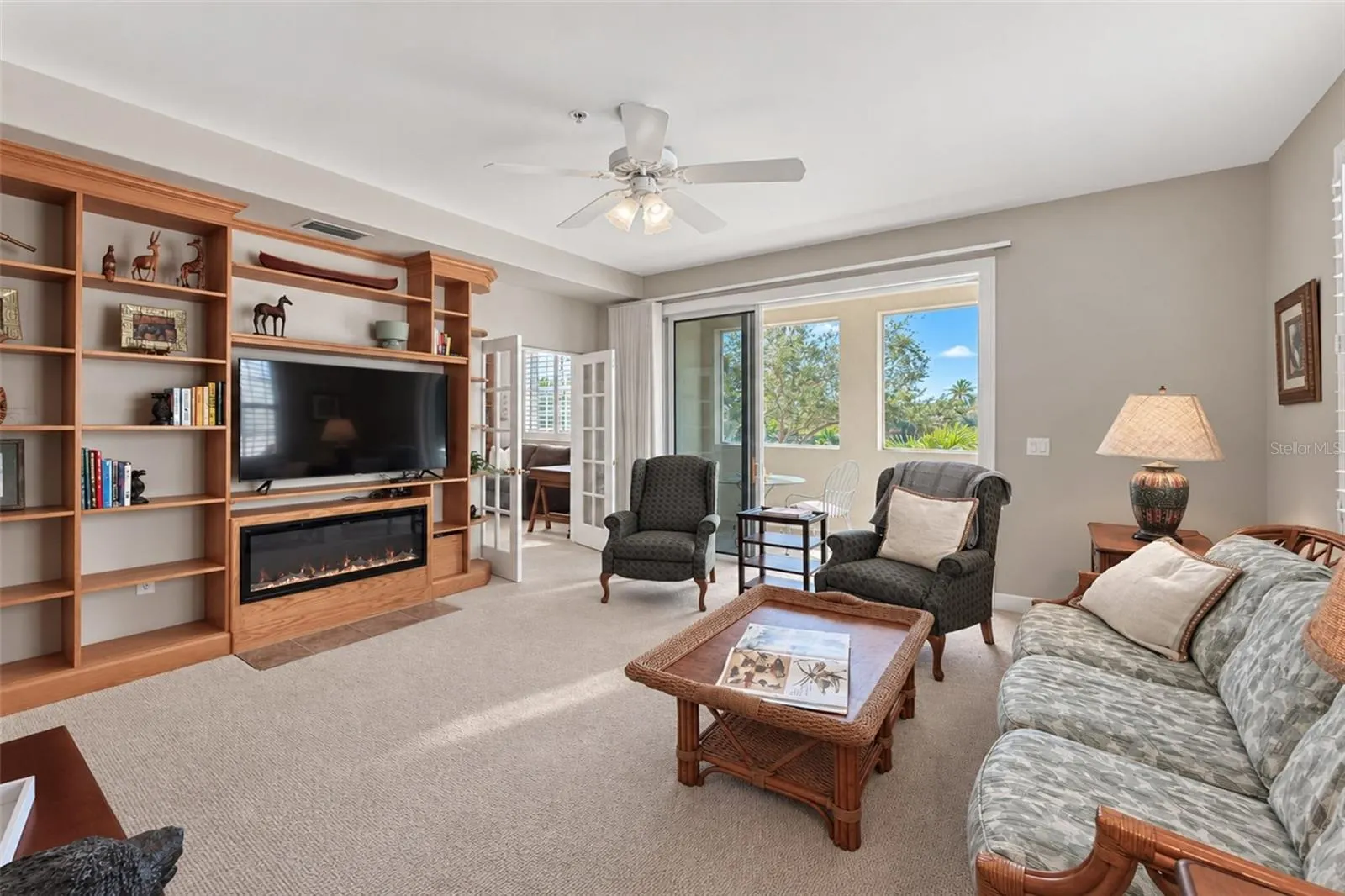 3471 SUNSET KEY CIR #102 #102