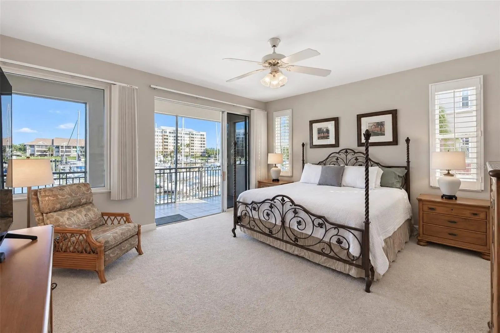3471 SUNSET KEY CIR #102 #102