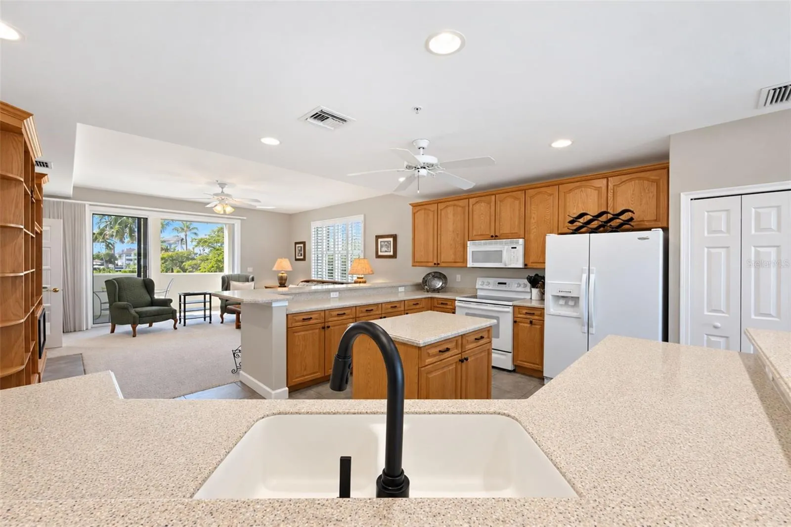 3471 SUNSET KEY CIR #102 #102