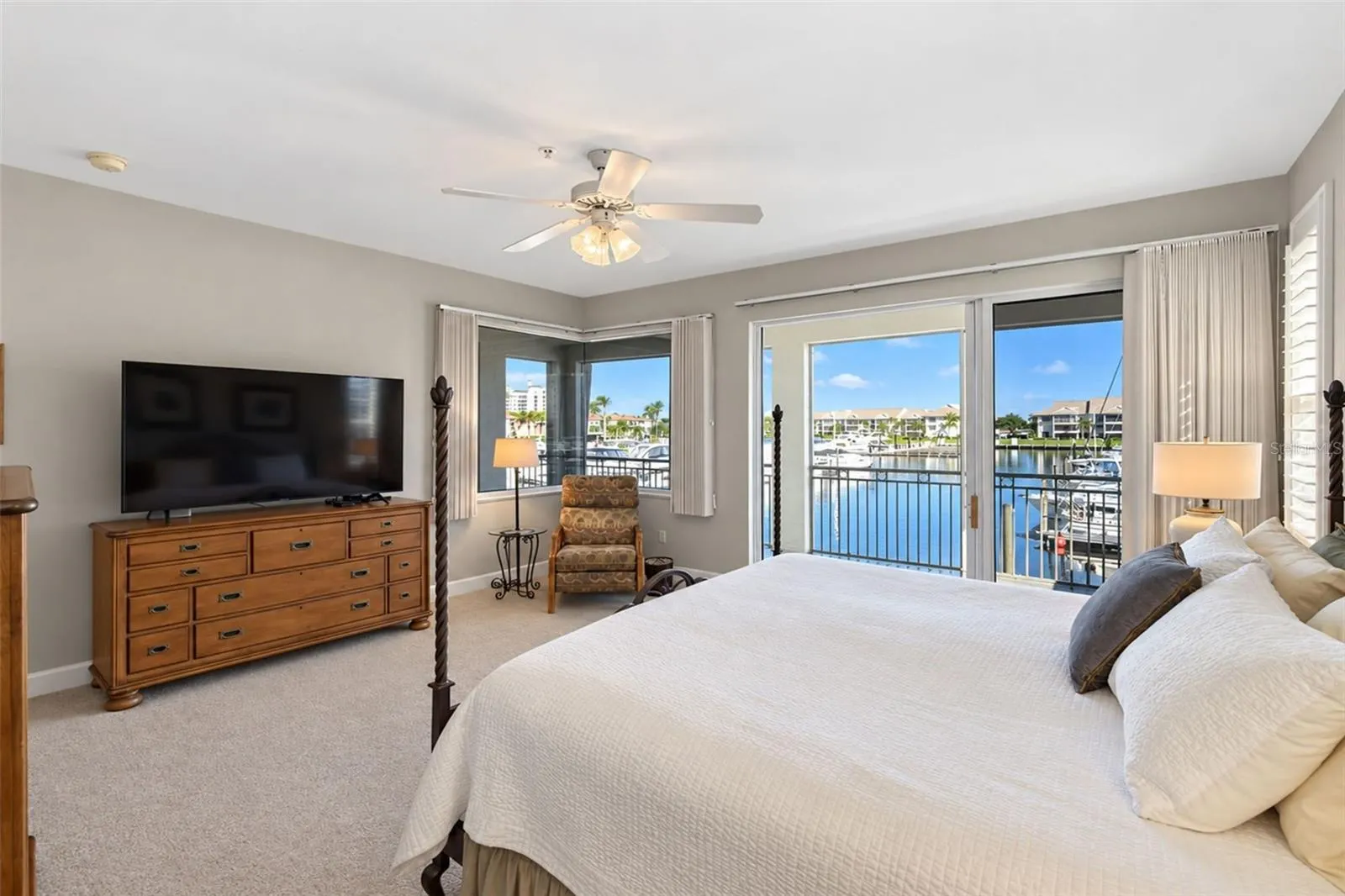 3471 SUNSET KEY CIR #102 #102