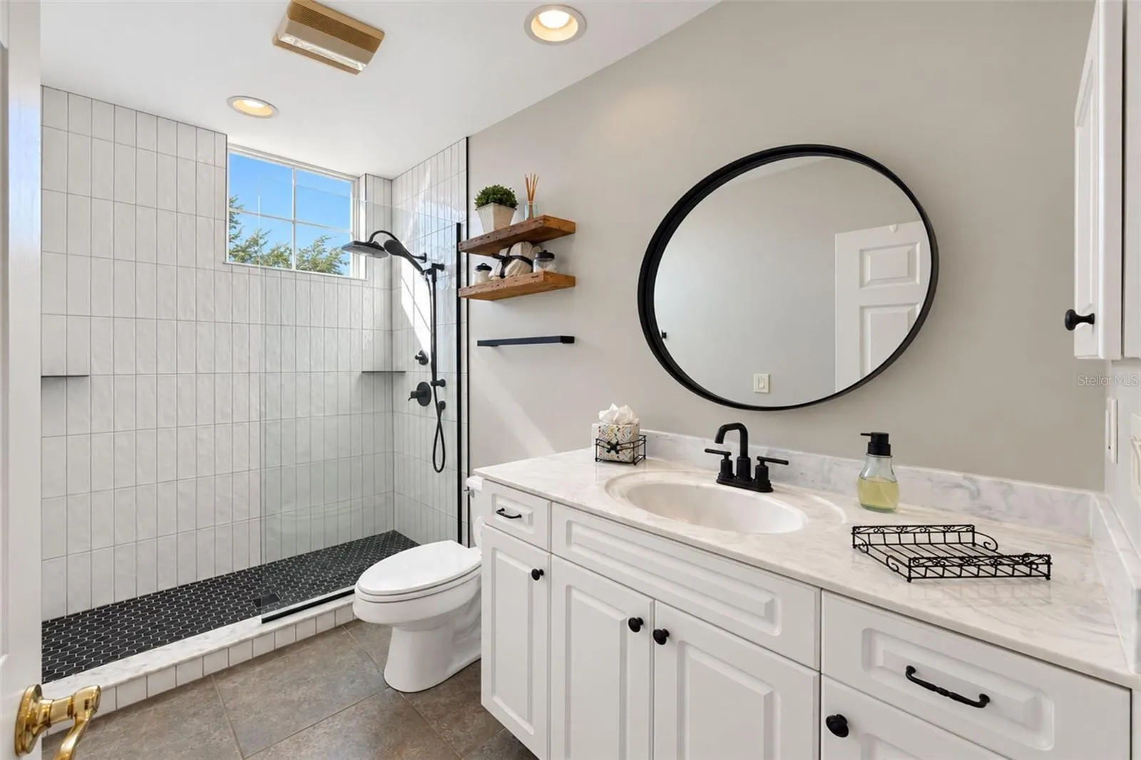 3471 SUNSET KEY CIR #102 #102