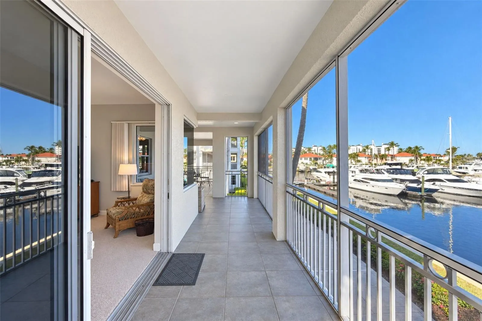 3471 SUNSET KEY CIR #102 #102