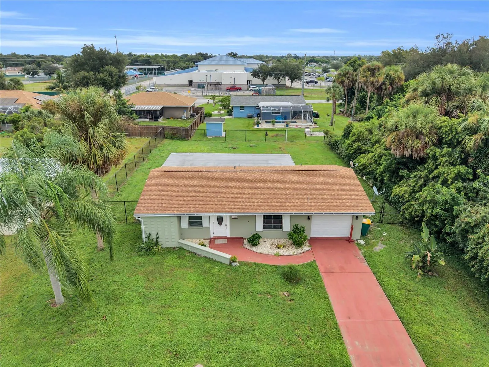 1608 HARMONY DR
