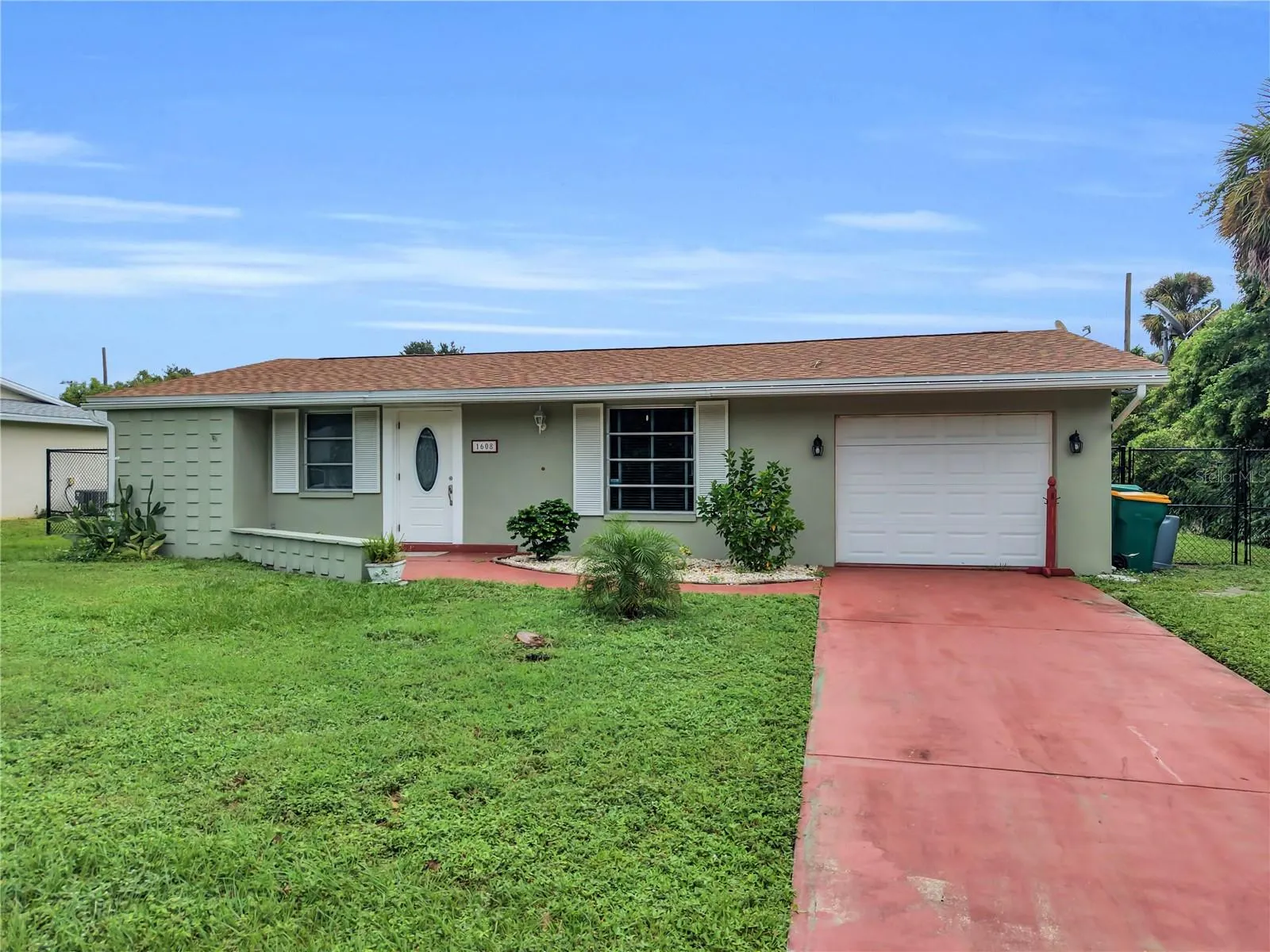 1608 HARMONY DR