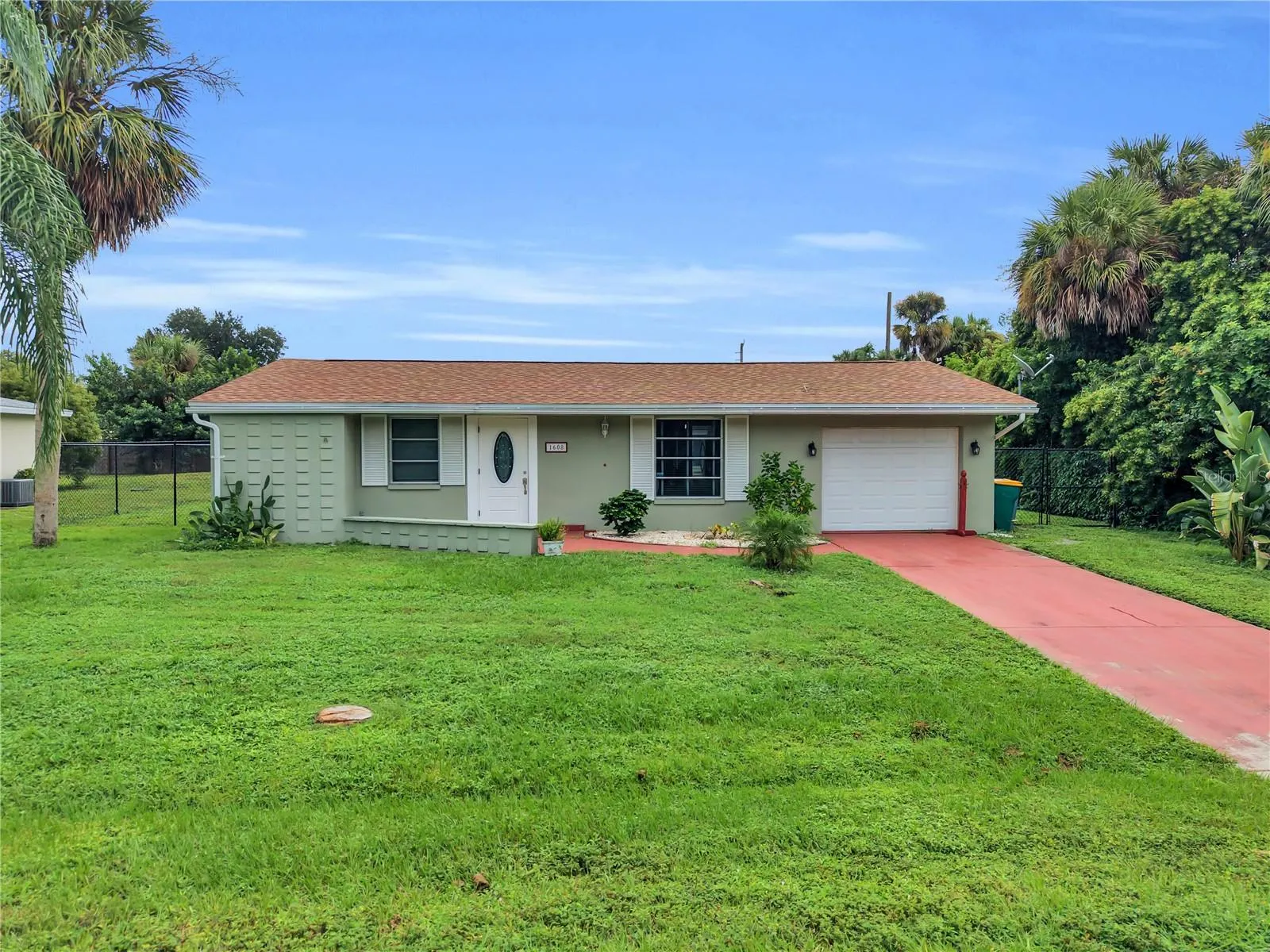 1608 HARMONY DR