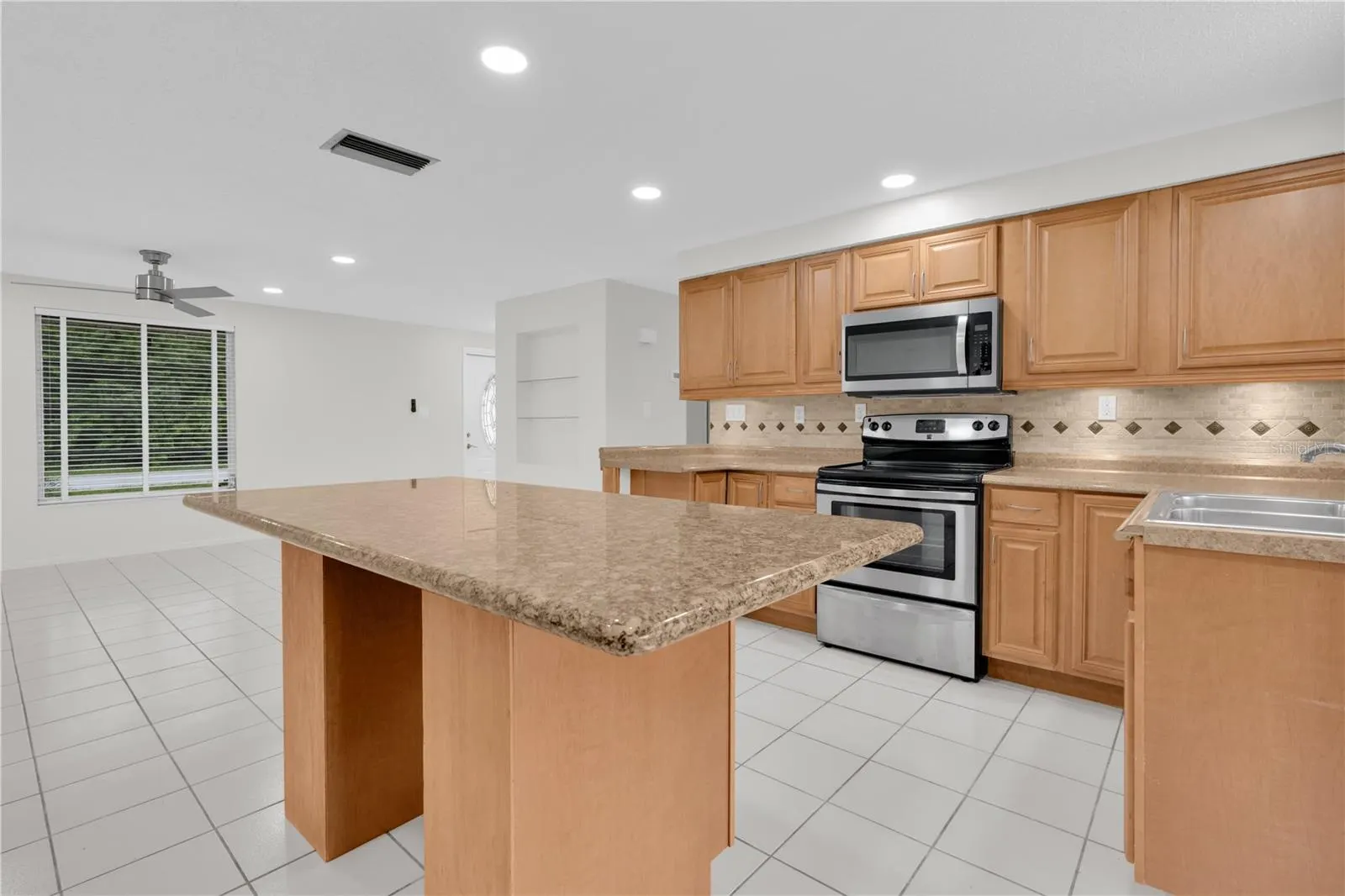 1608 HARMONY DR