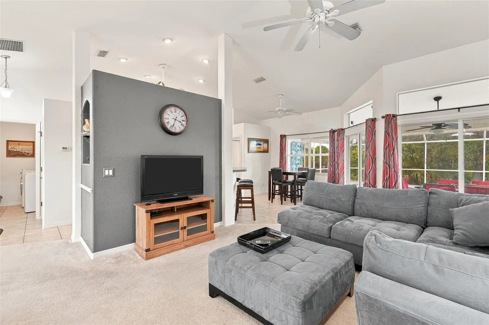 252 DENVER DR