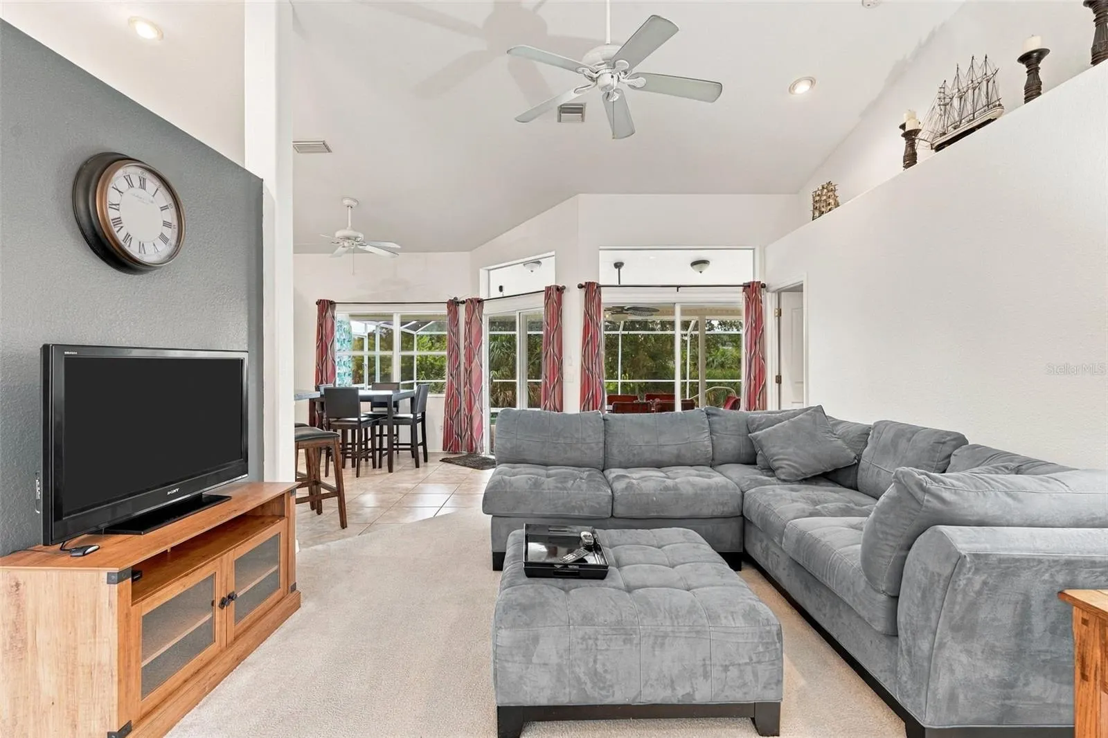 252 DENVER DR