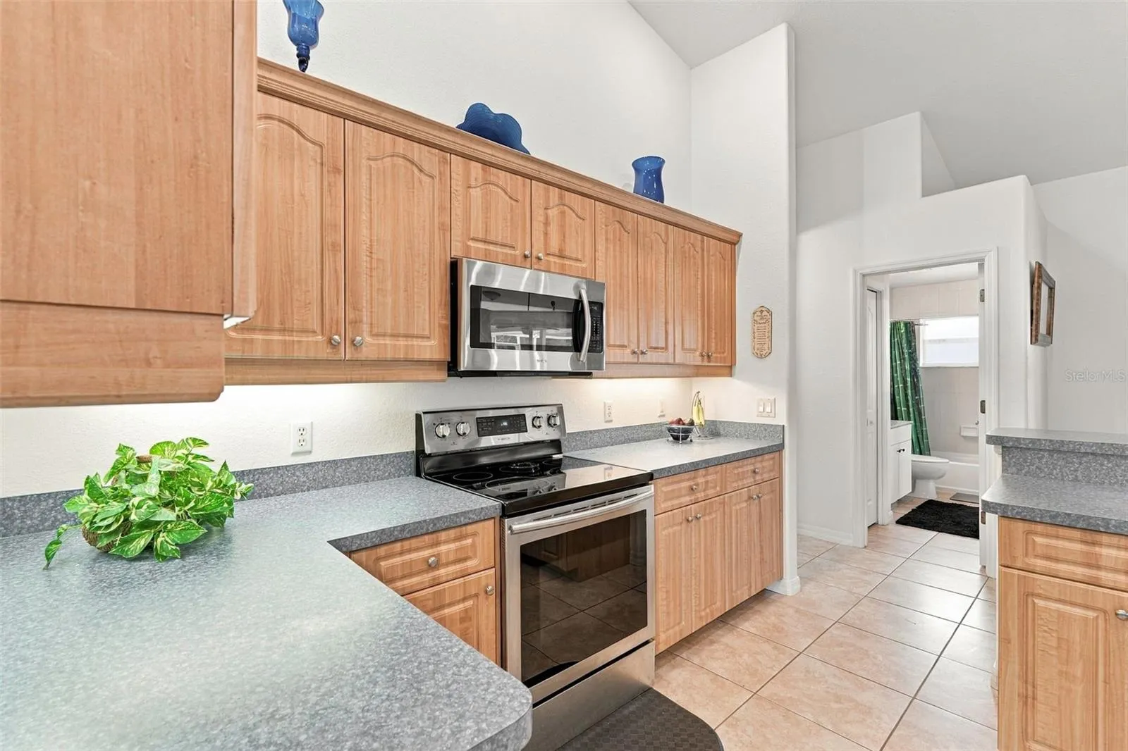 252 DENVER DR