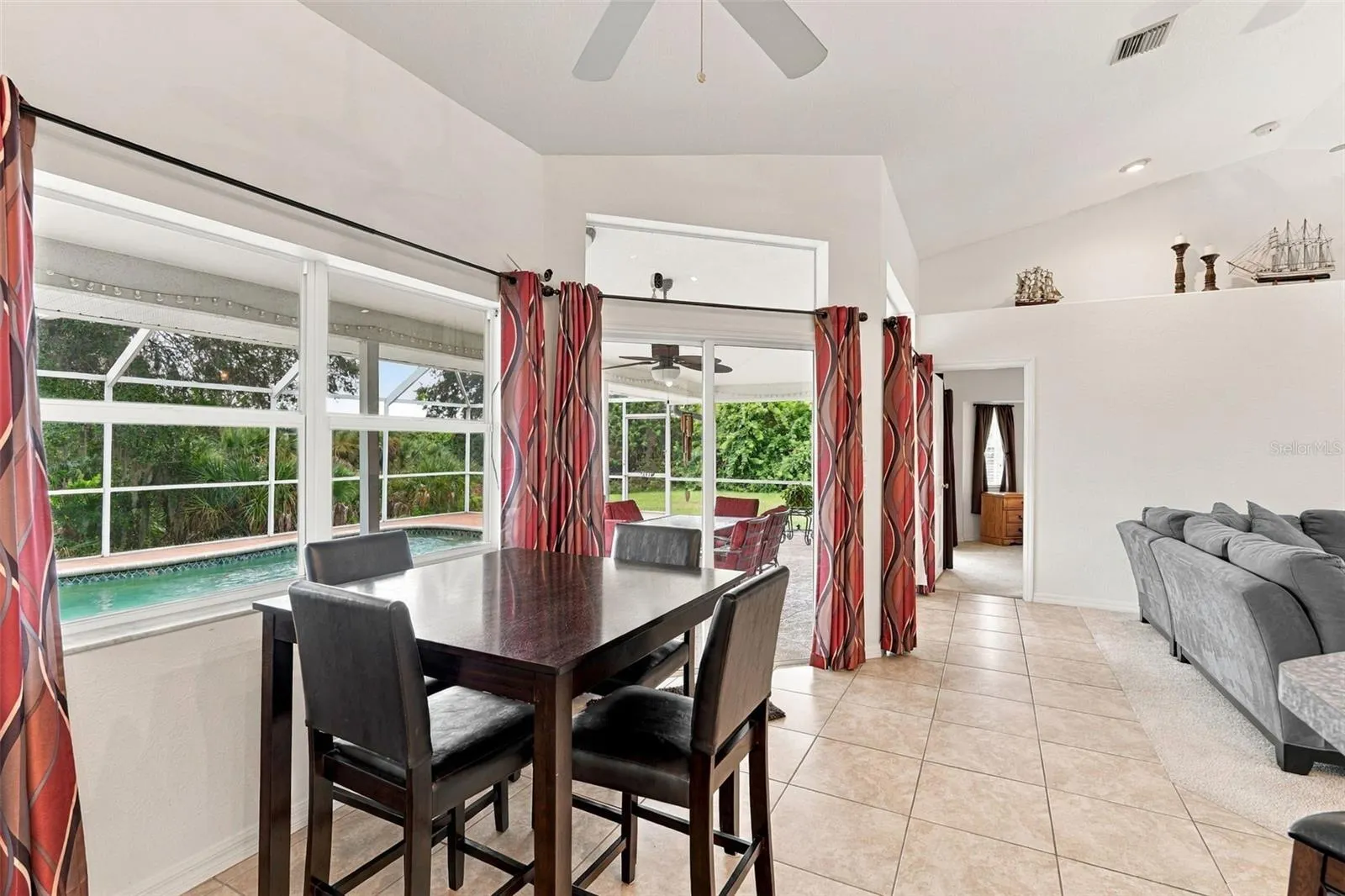 252 DENVER DR