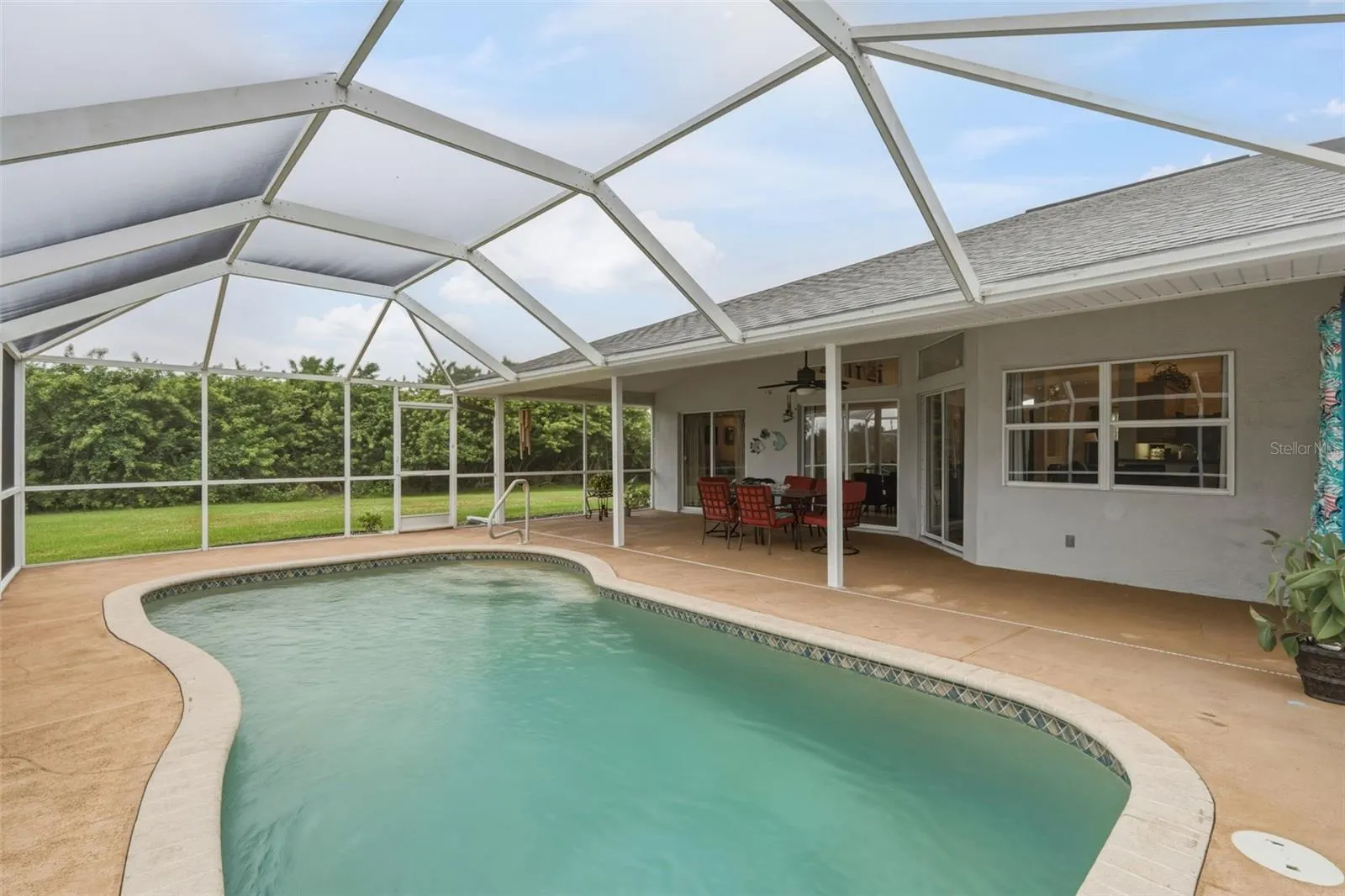 252 DENVER DR