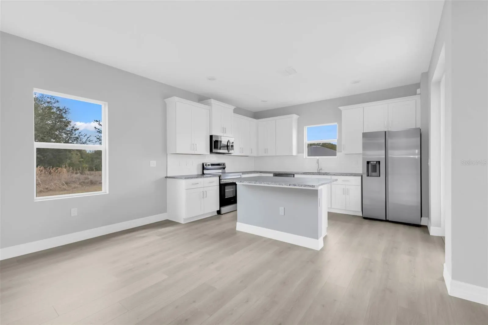 445 LOVELAND BLVD