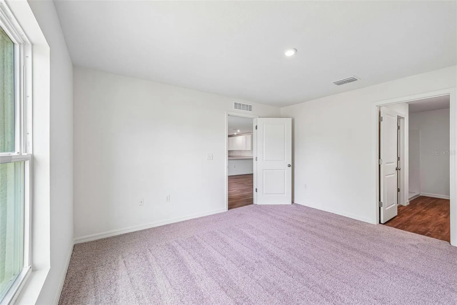 8235 97TH CT