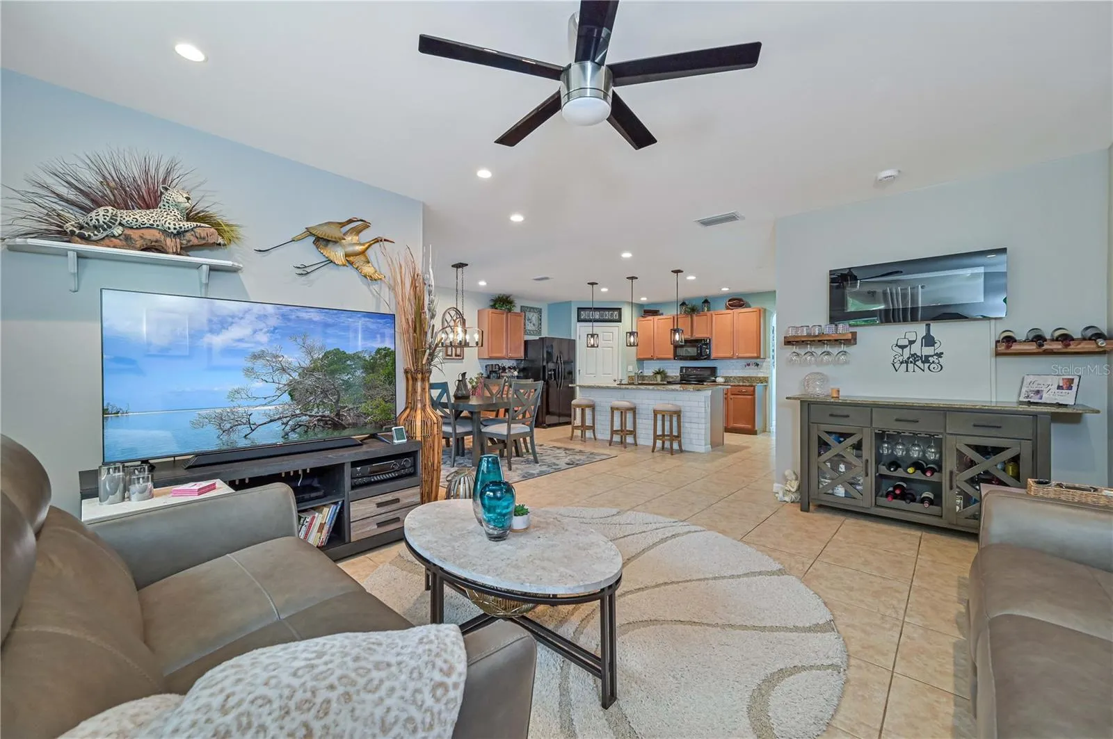 7092 MIKASA DR