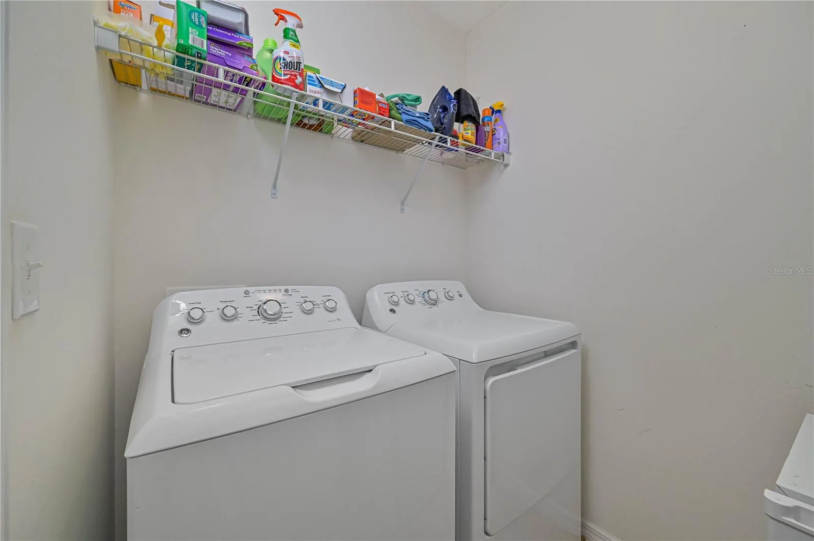 7092 MIKASA DR