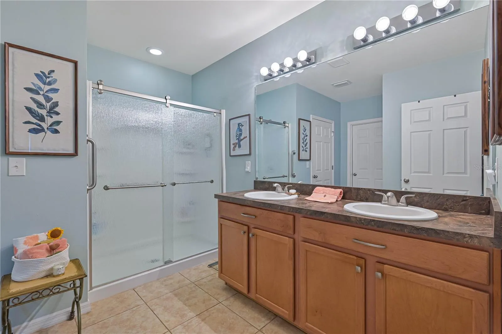 7092 MIKASA DR