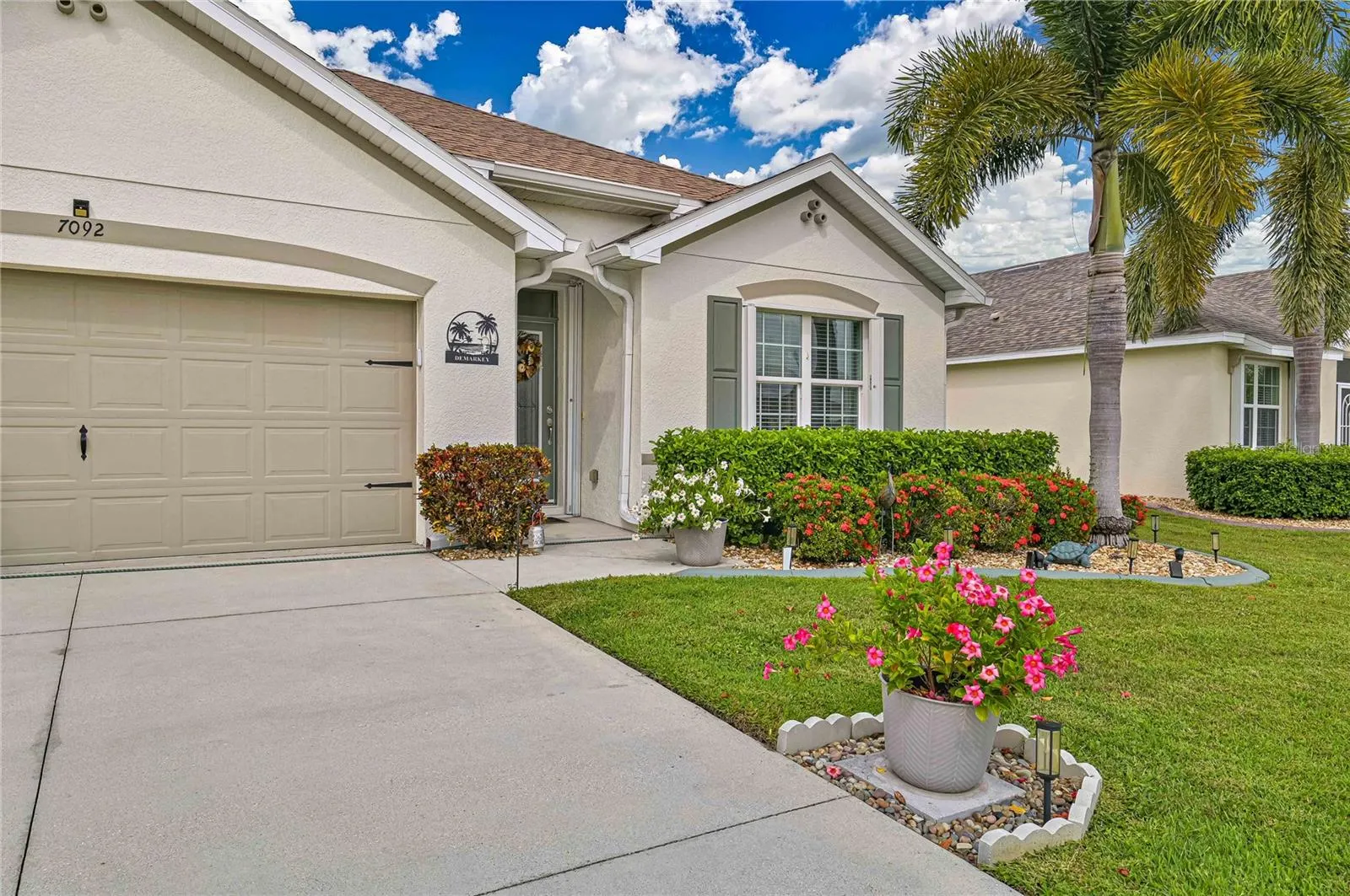 7092 MIKASA DR