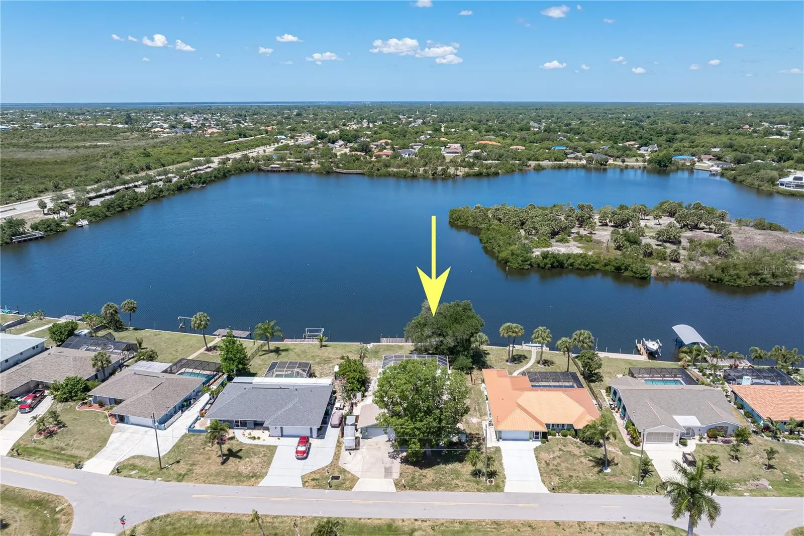 174 SPRING LAKE BLVD NW