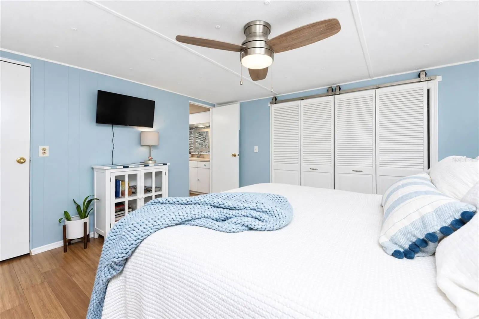 7333 VARLEY CIR