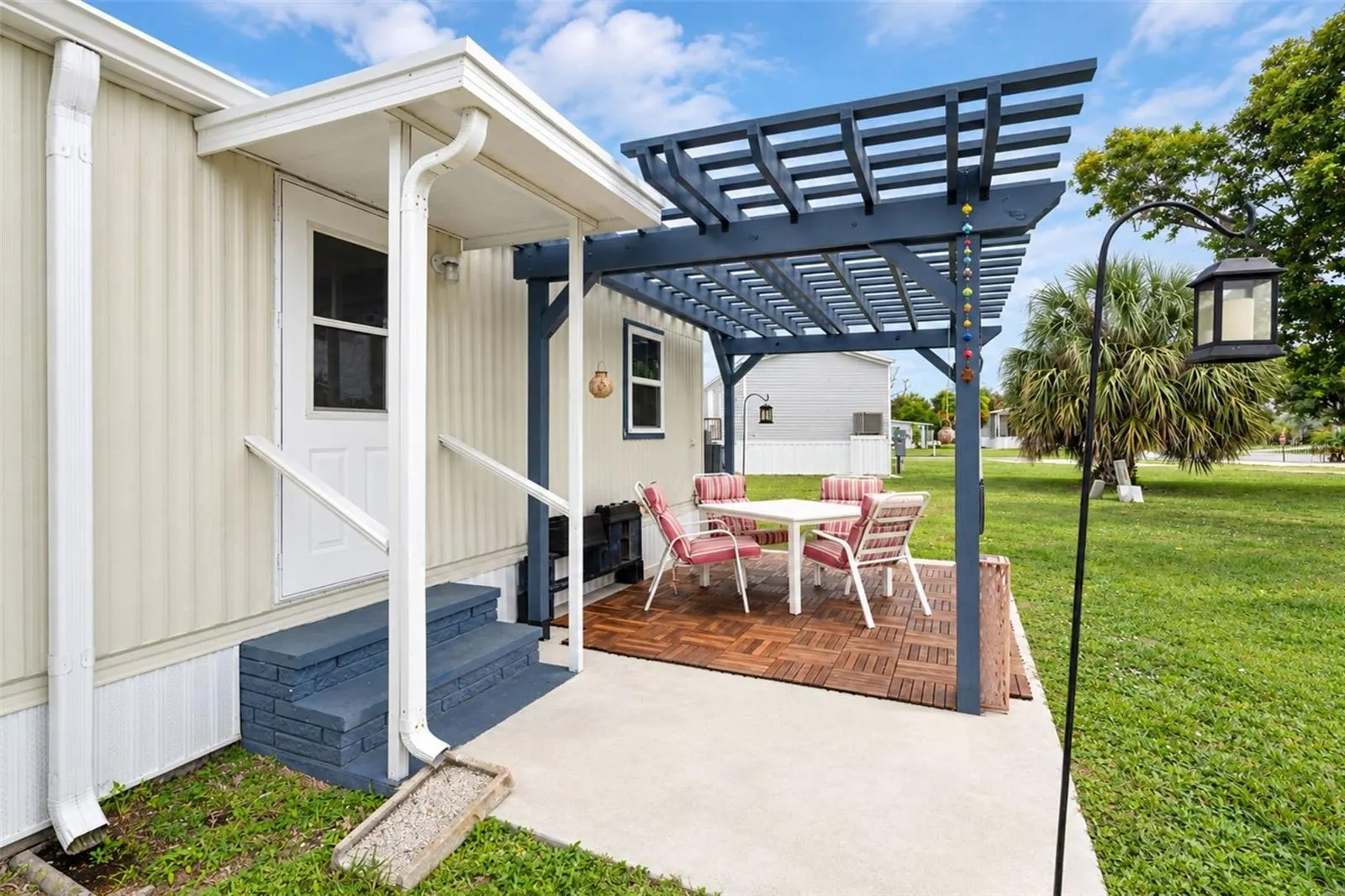 7333 VARLEY CIR