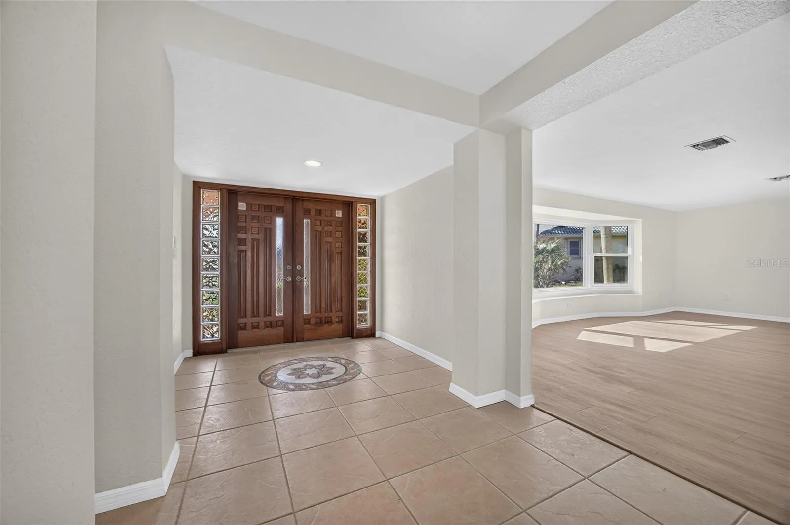 2194 BAYOU RD