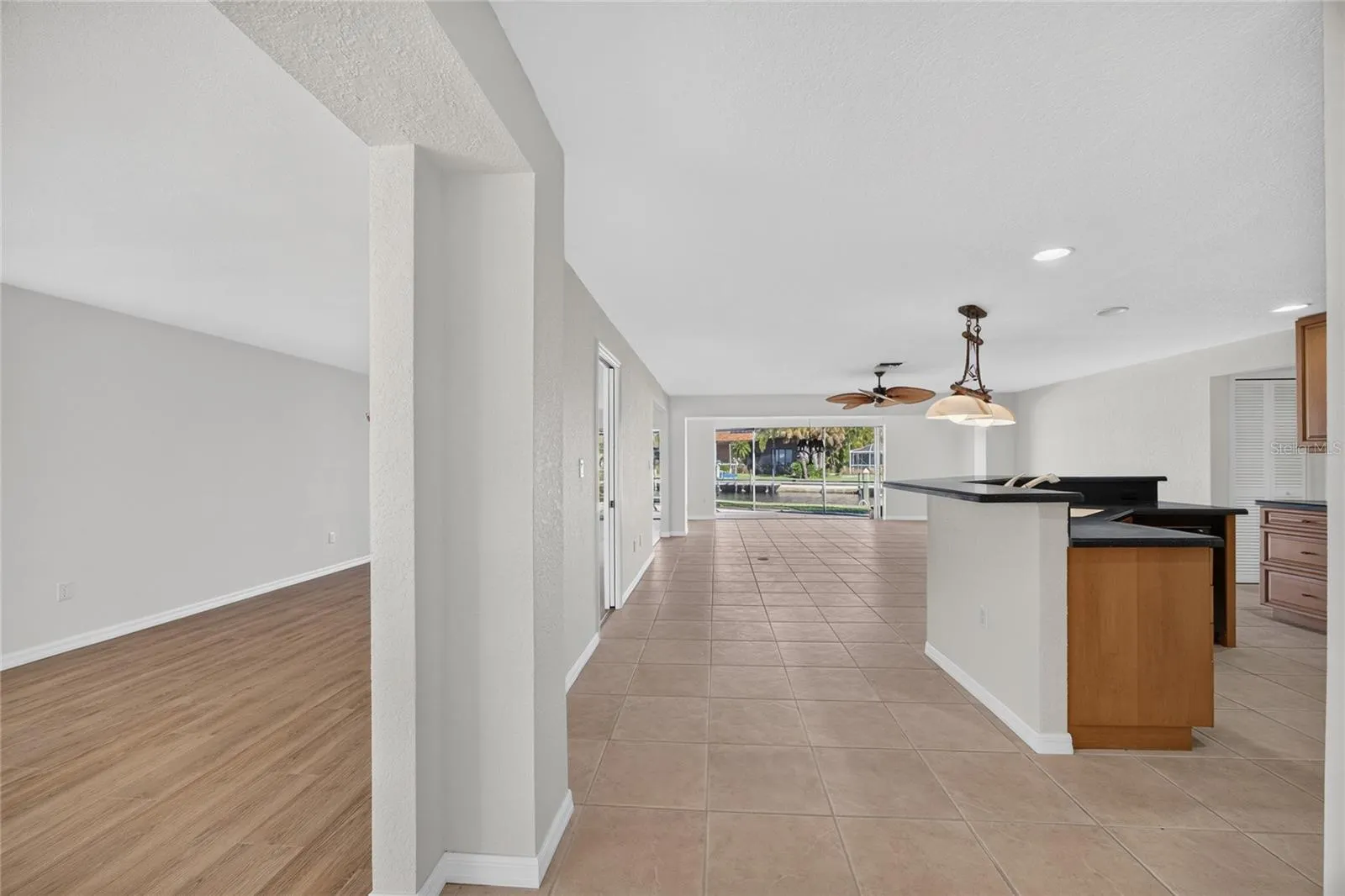 2194 BAYOU RD