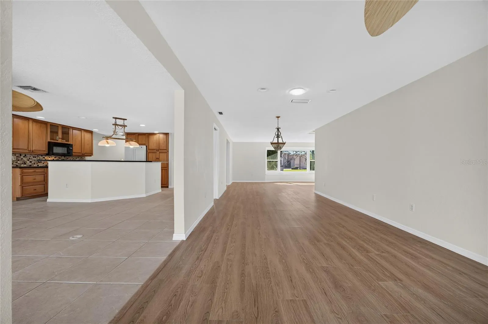 2194 BAYOU RD
