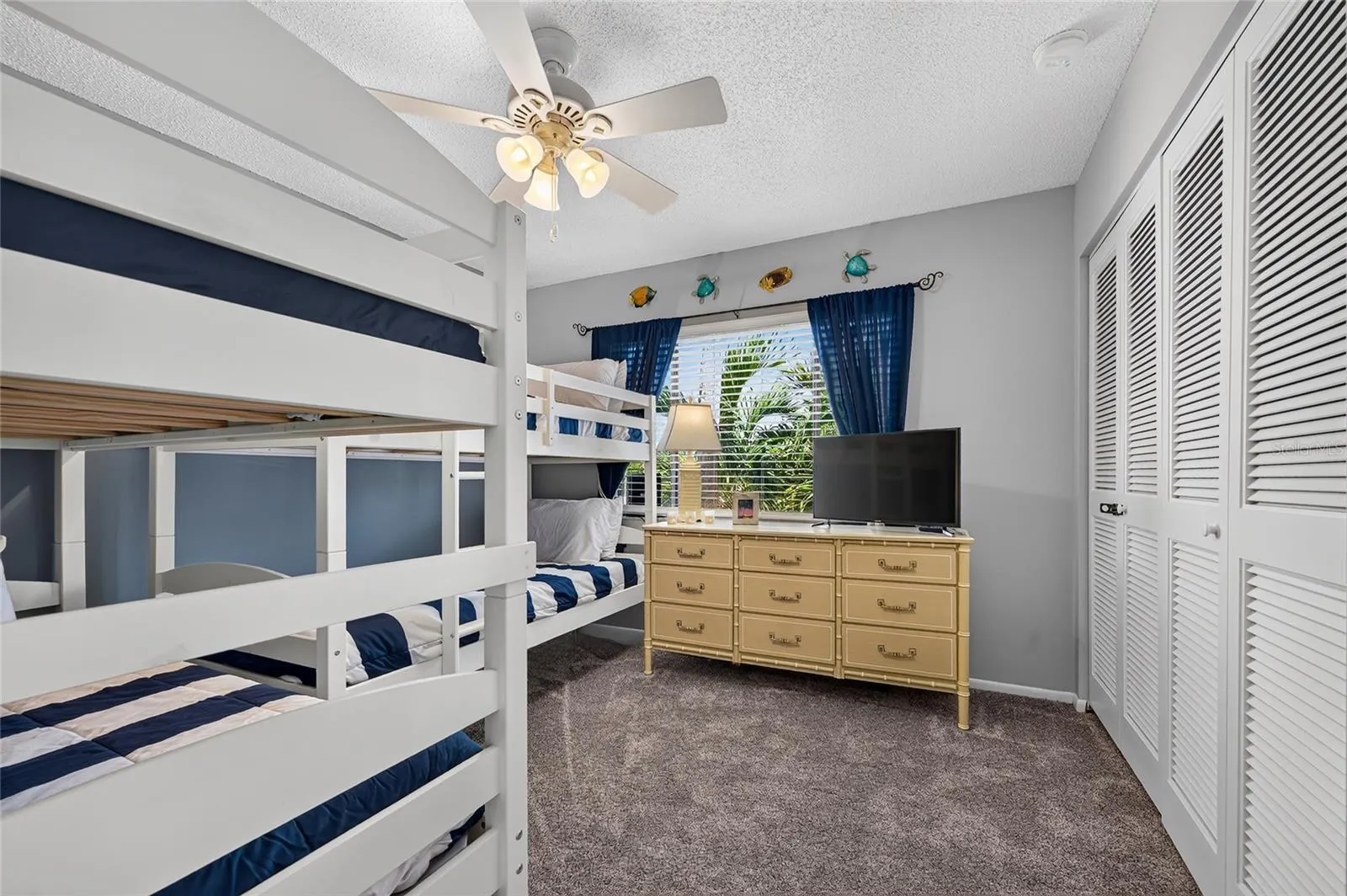 1634 STICKNEY POINT RD #34-202 #34-202