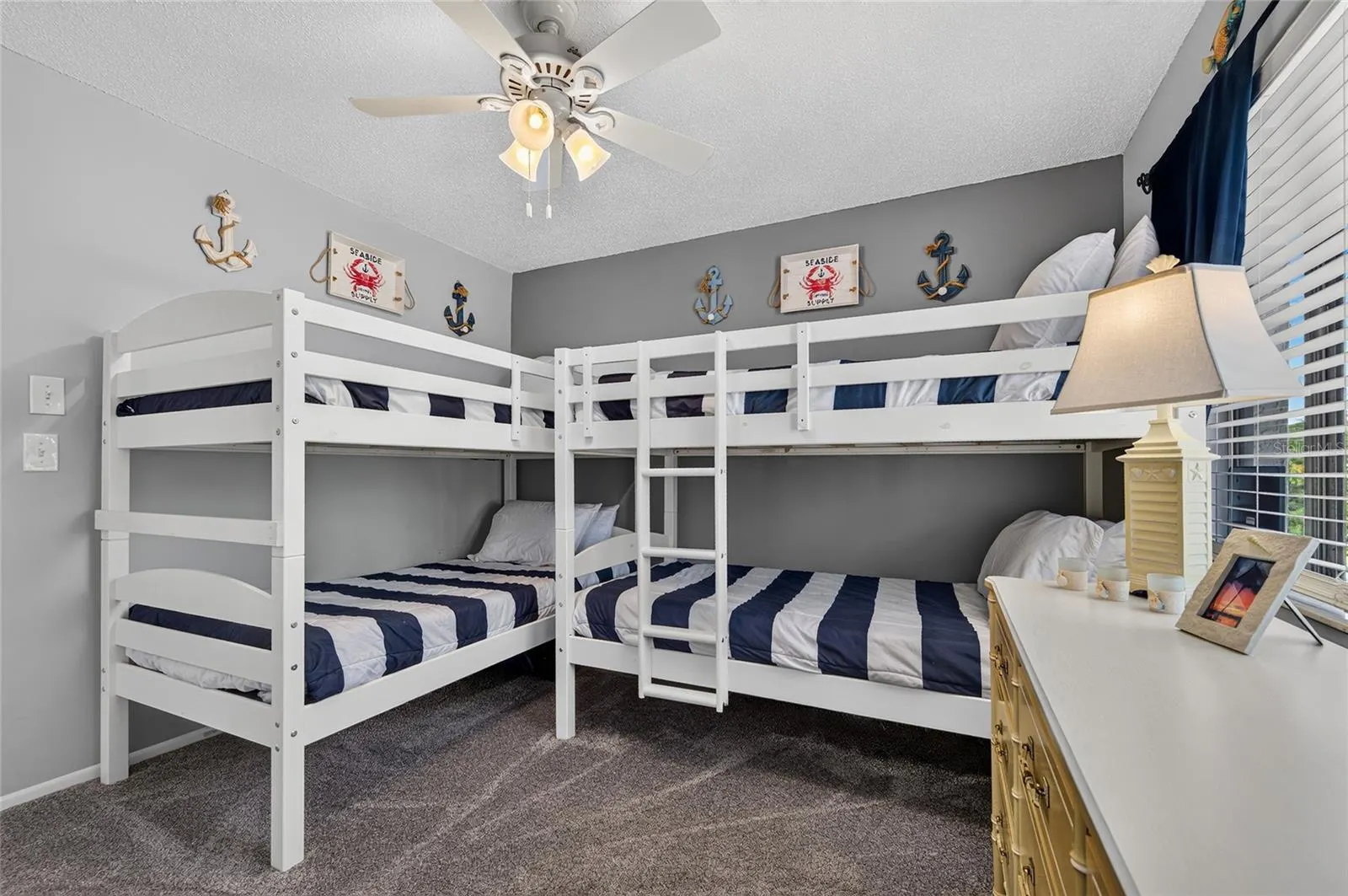1634 STICKNEY POINT RD #34-202 #34-202