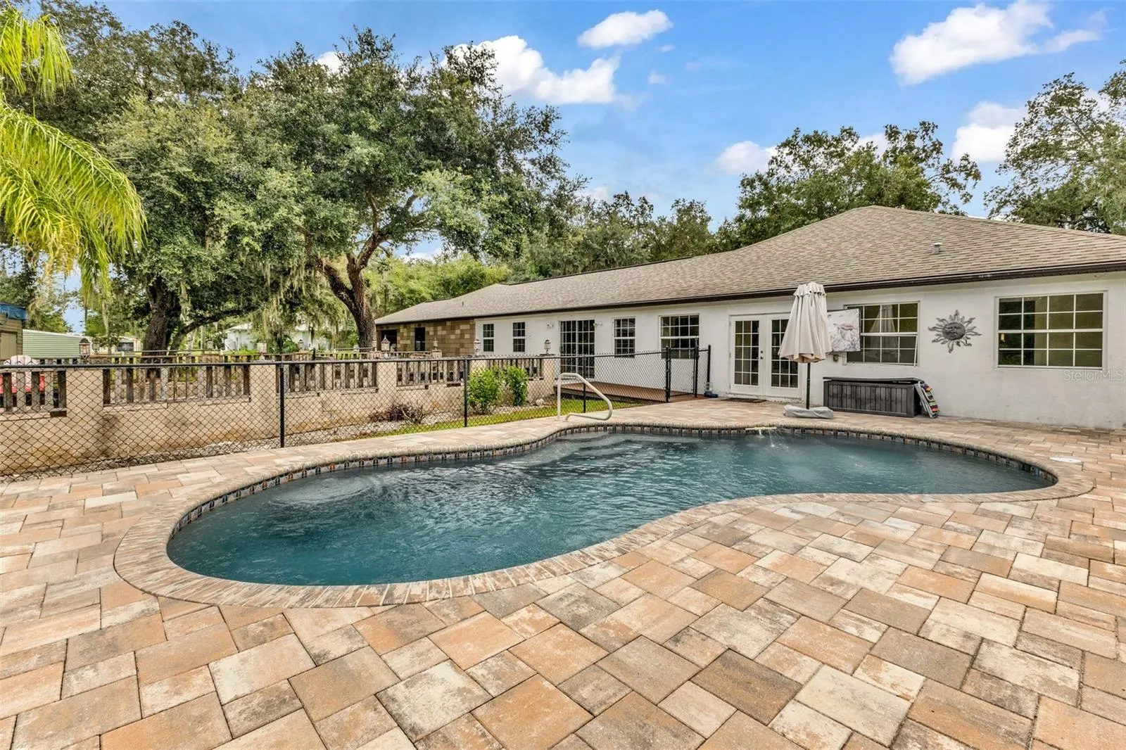2827 SE CREEKWOOD TER