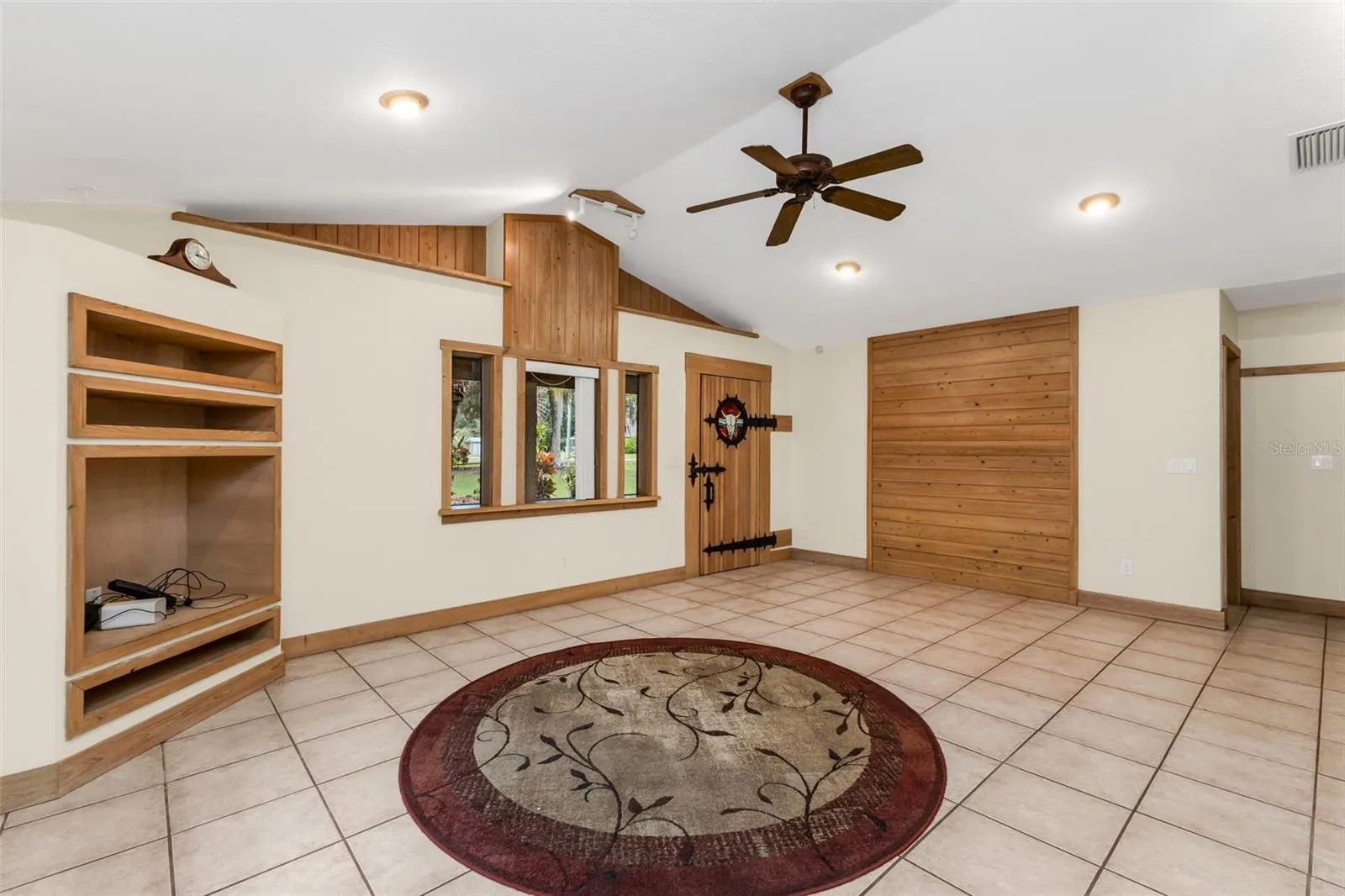 2827 SE CREEKWOOD TER
