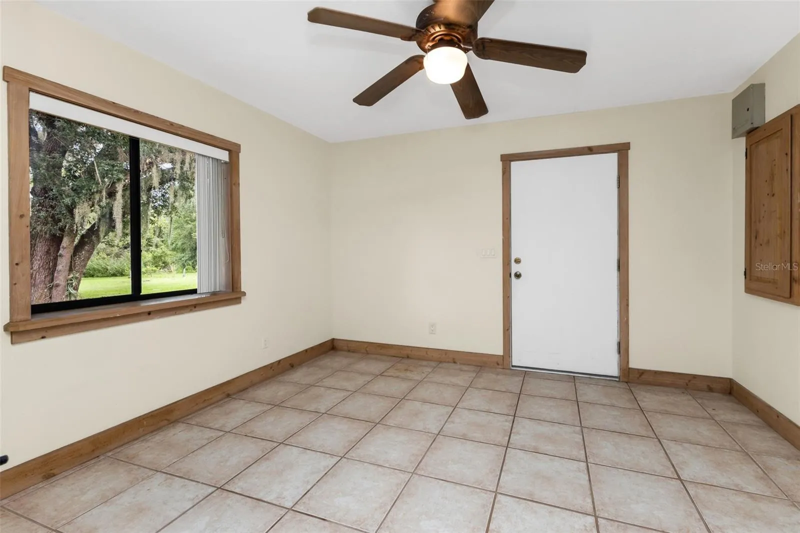 2827 SE CREEKWOOD TER
