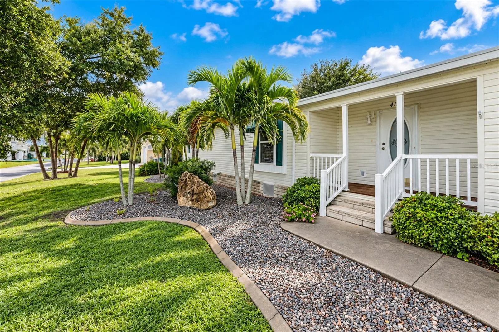 4191 PELICAN POINTE DR