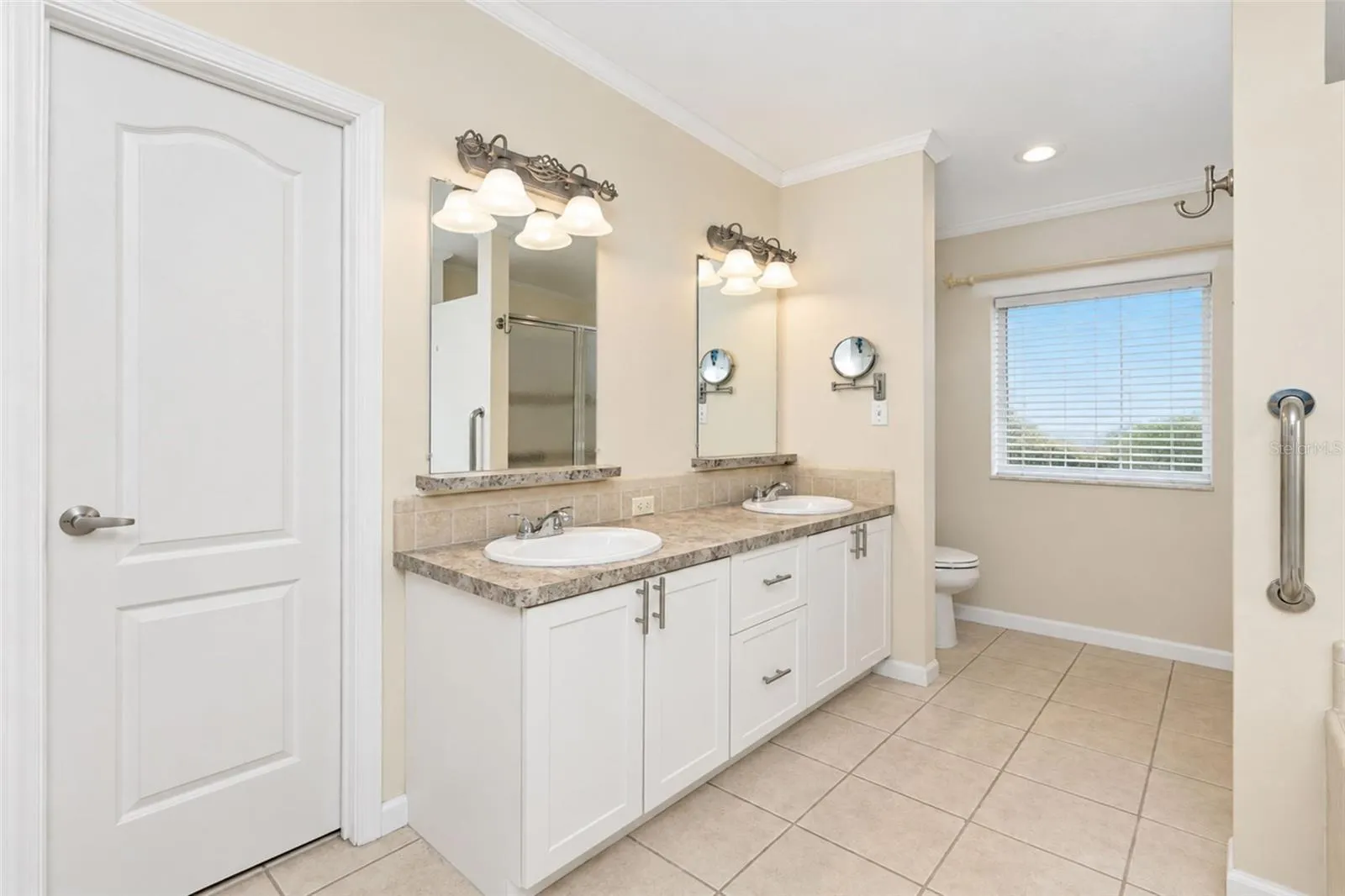 4191 PELICAN POINTE DR