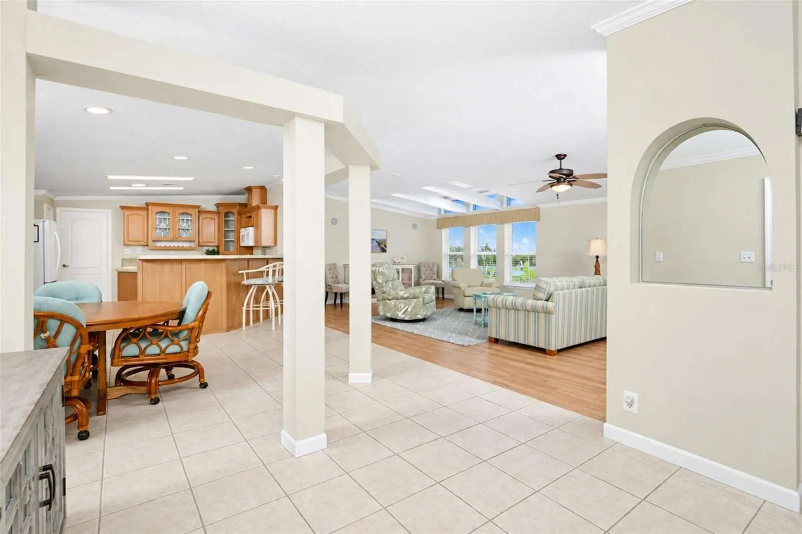 4191 PELICAN POINTE DR