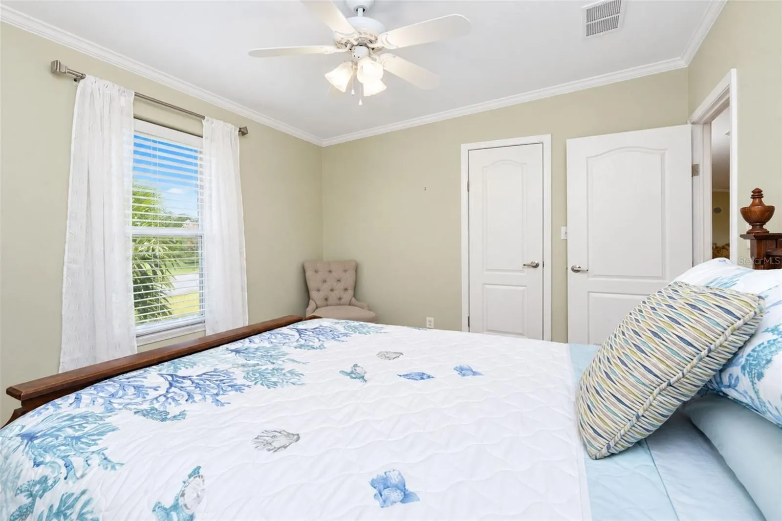 4191 PELICAN POINTE DR