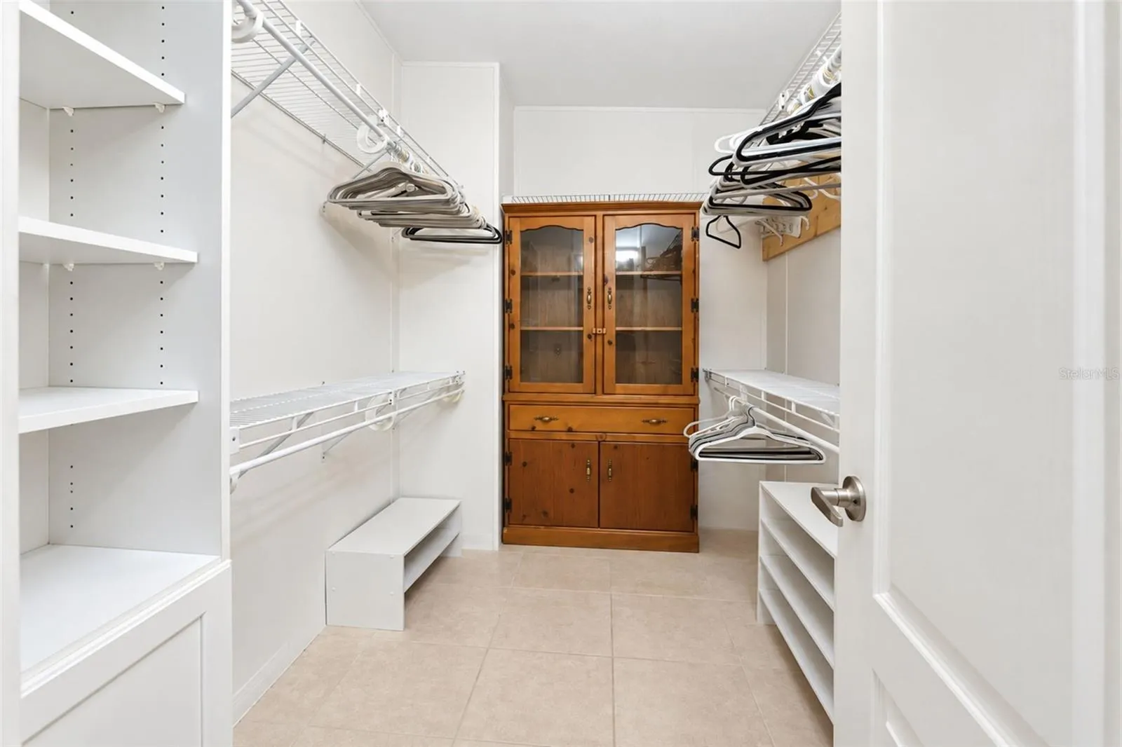 4191 PELICAN POINTE DR
