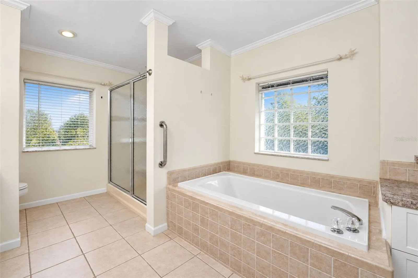 4191 PELICAN POINTE DR