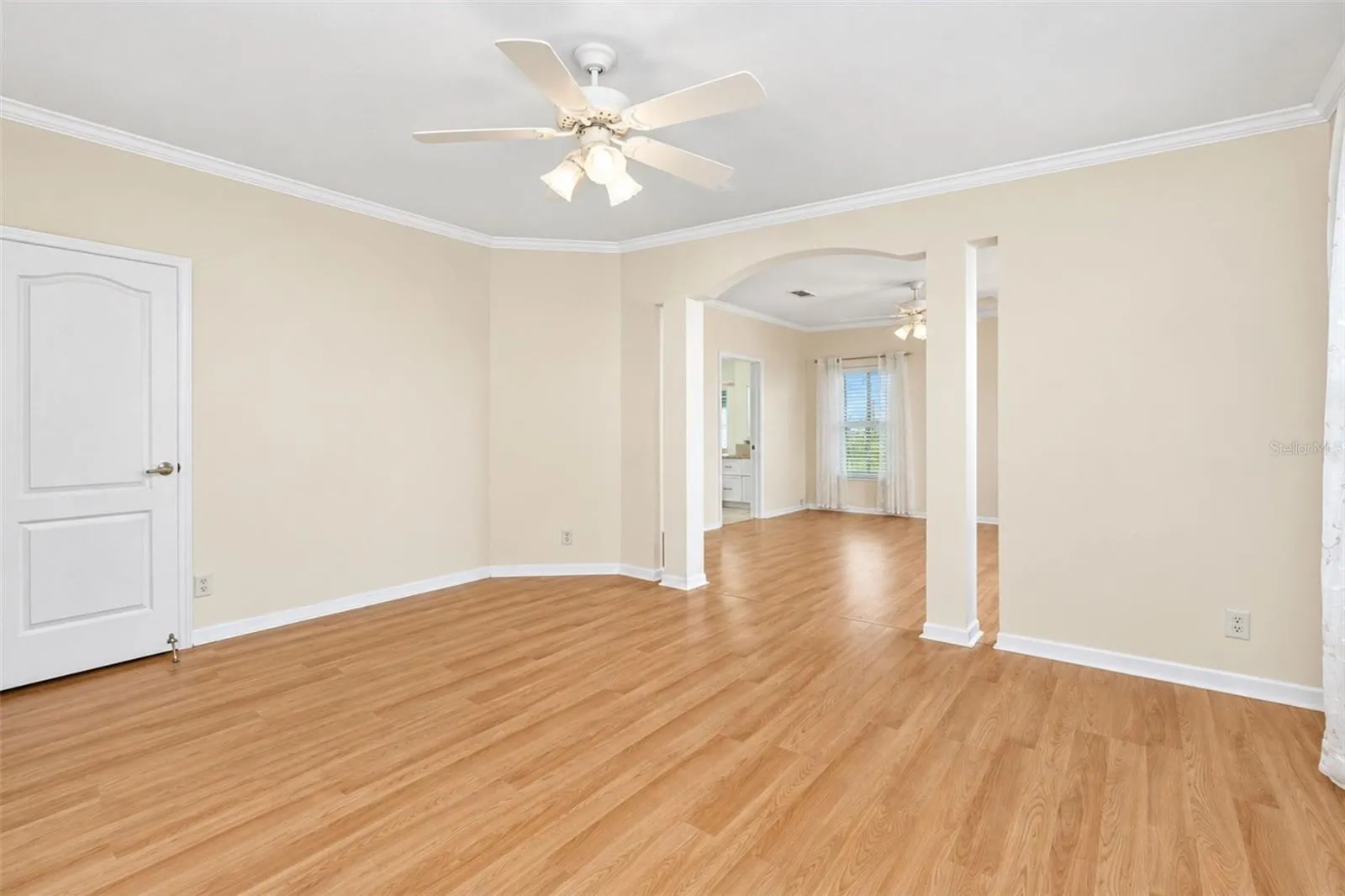 4191 PELICAN POINTE DR
