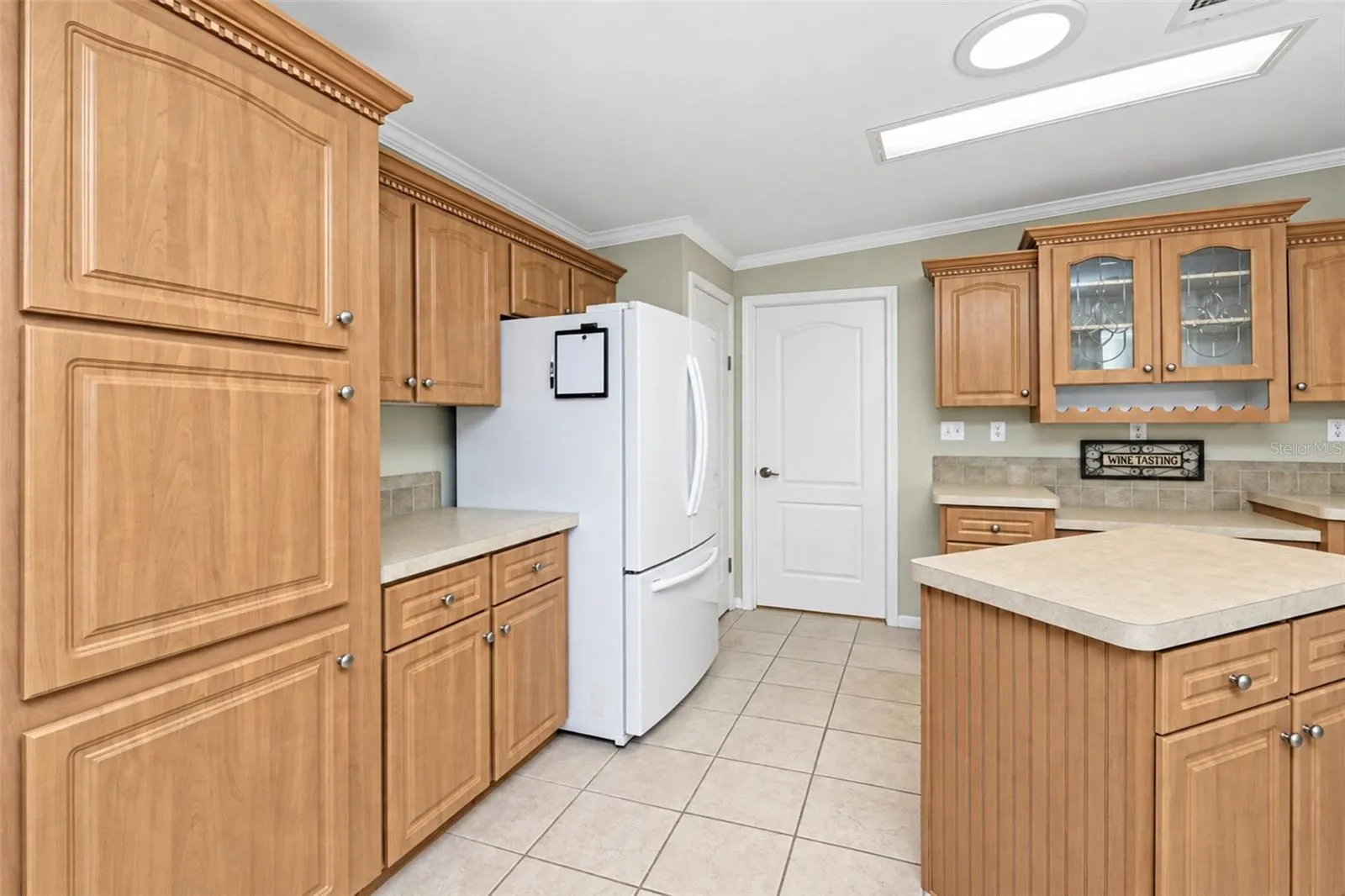 4191 PELICAN POINTE DR
