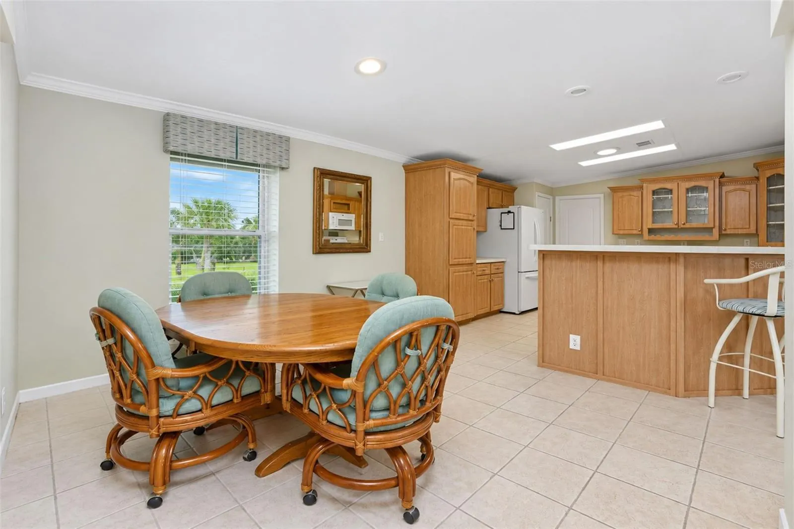 4191 PELICAN POINTE DR