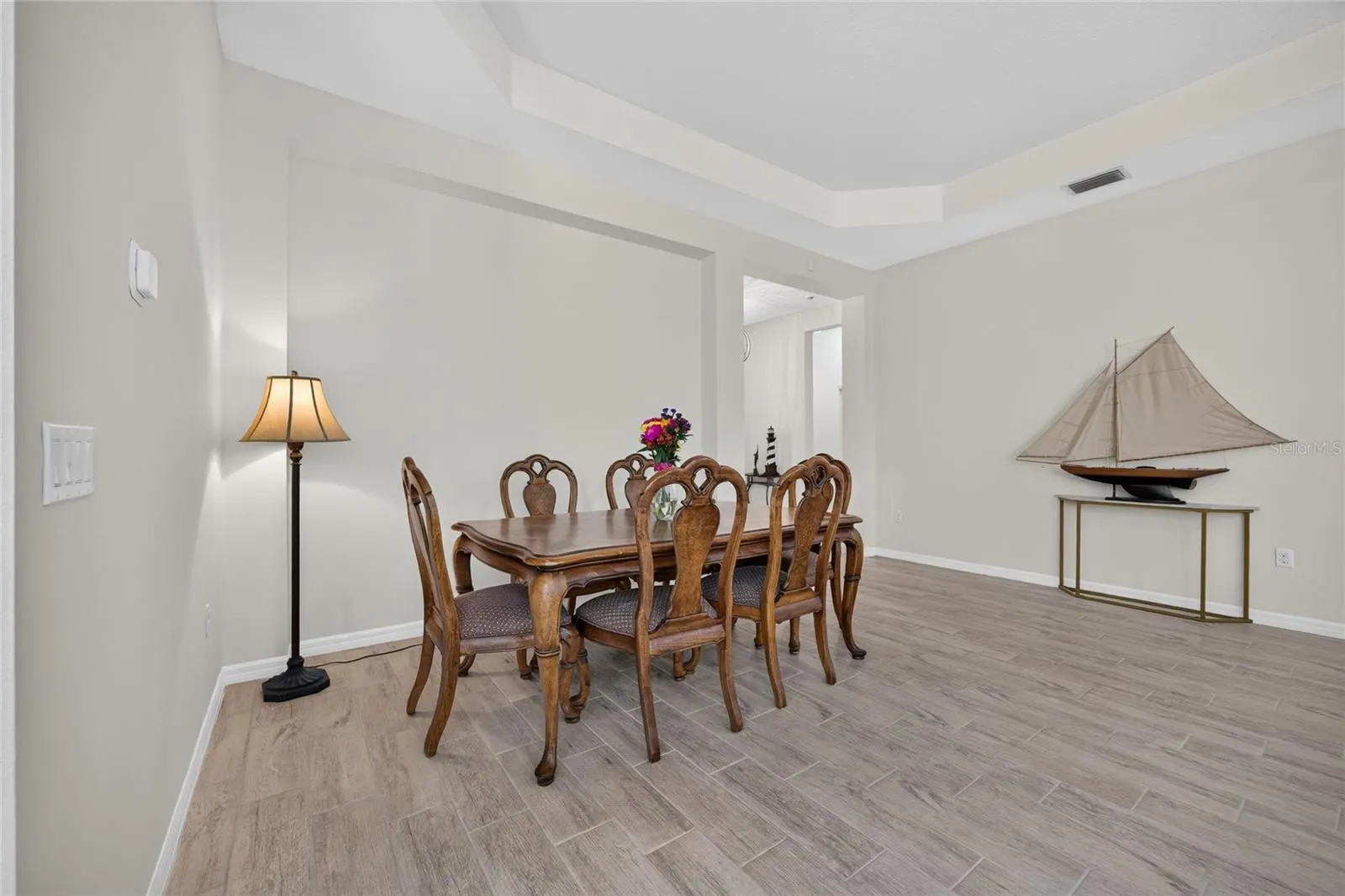 3803 WOODCLIFF LAKE TER