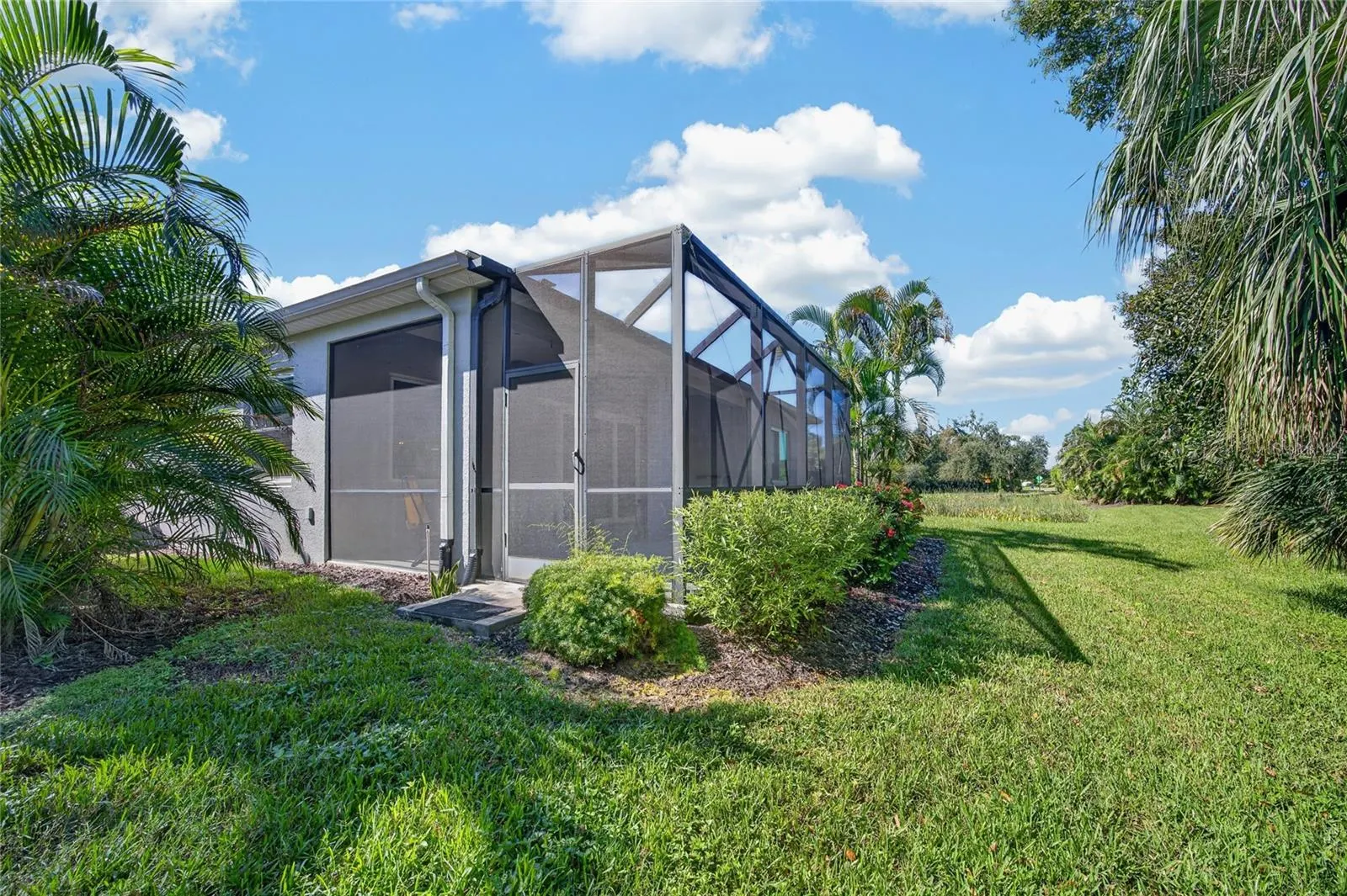 3803 WOODCLIFF LAKE TER