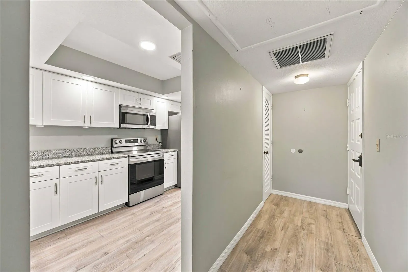104 CAPRI ISLES BLVD #301 #301