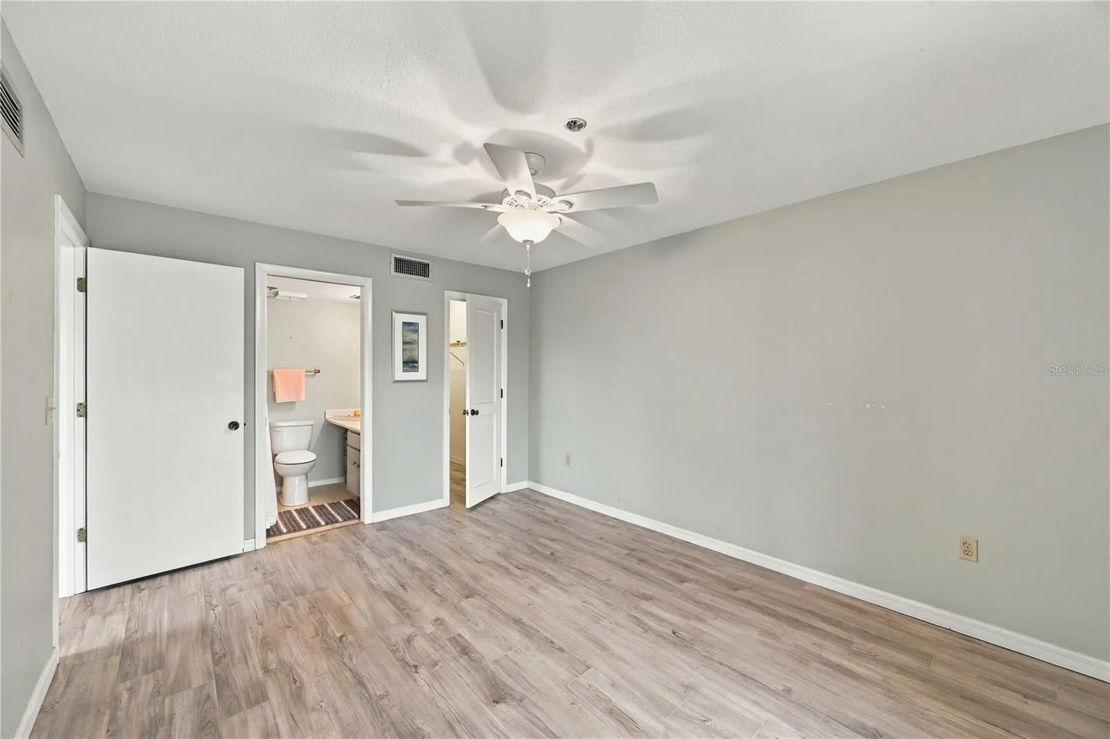 104 CAPRI ISLES BLVD #301 #301